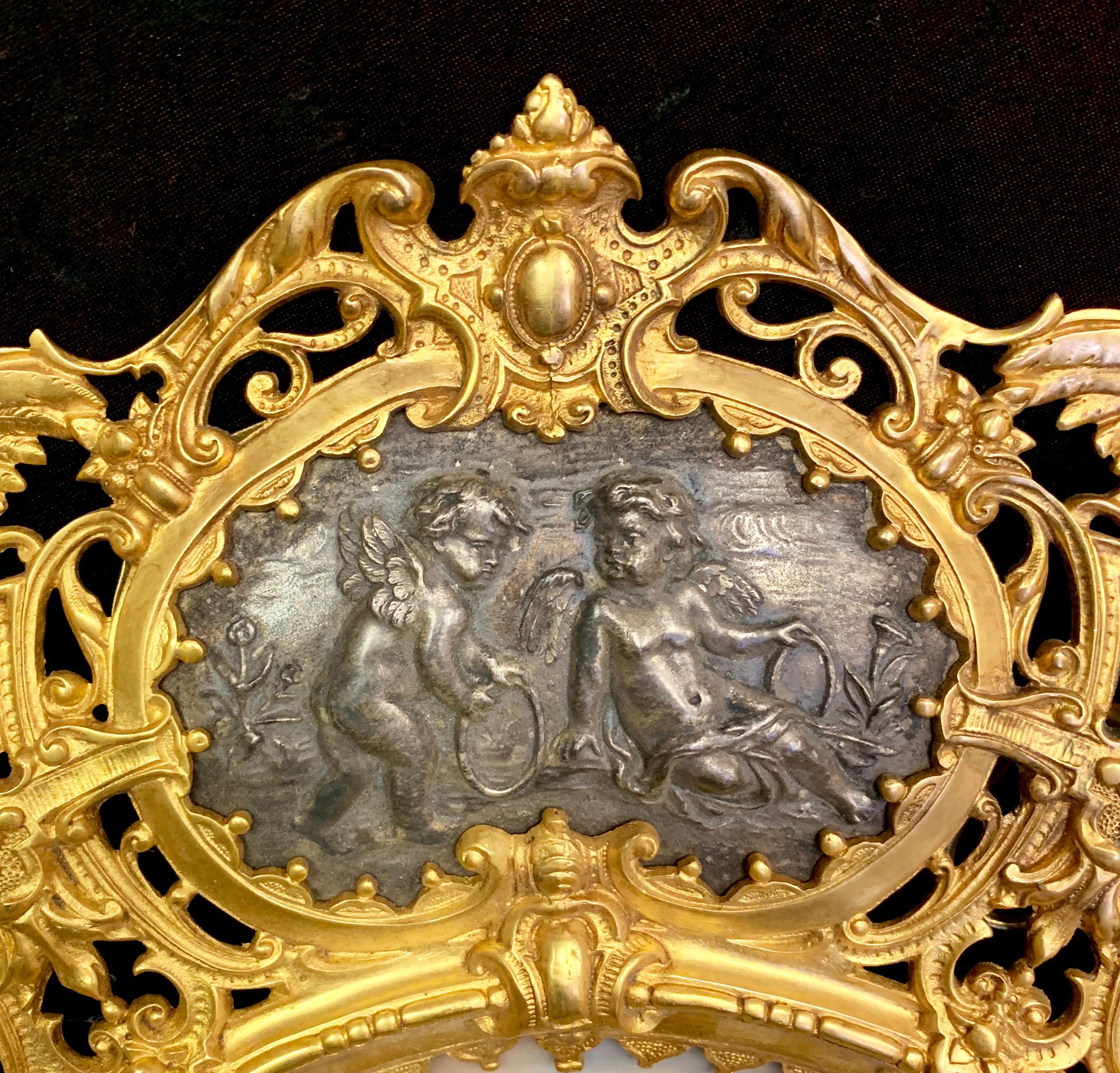 19th Century Porcelain Plate in a Gilt Bronze Frame For Sale 1