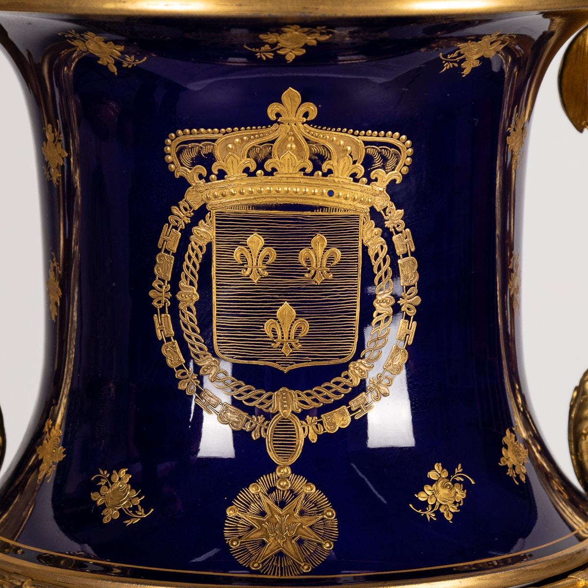 19th Century Porcelain Serves Vase In Magnificent Cobalt-Blue & Ormolu, c.1846 7