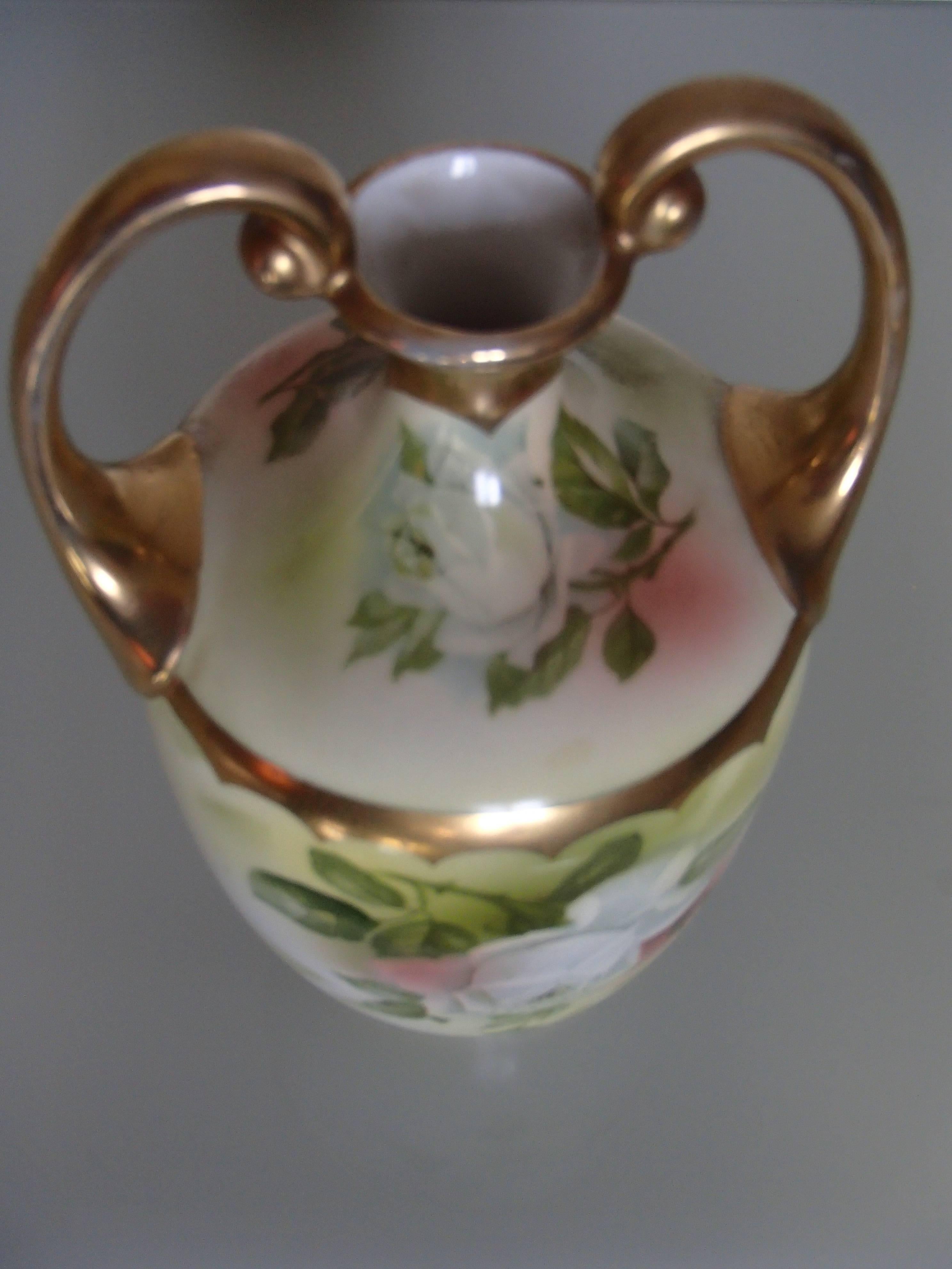19th Century Porcelain Vase with Roses Painting For Sale 3
