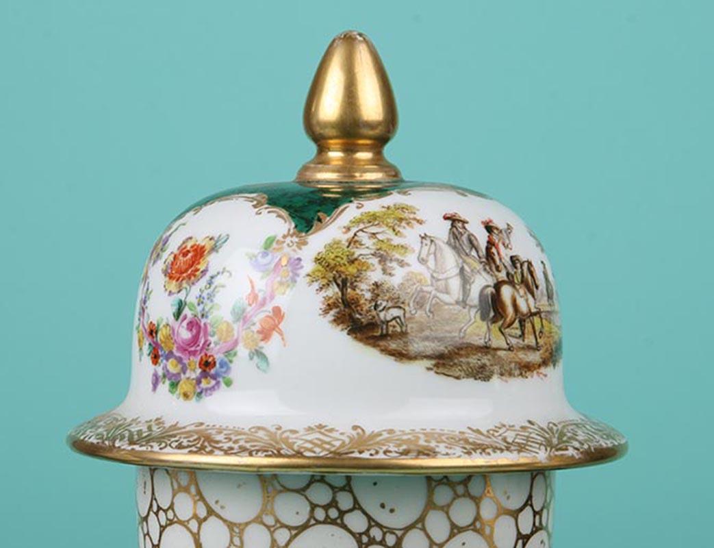 19th Century Porcelain Vases by Helena Wolfsohn, Dresden In Good Condition In Casteren, Noord-Brabant