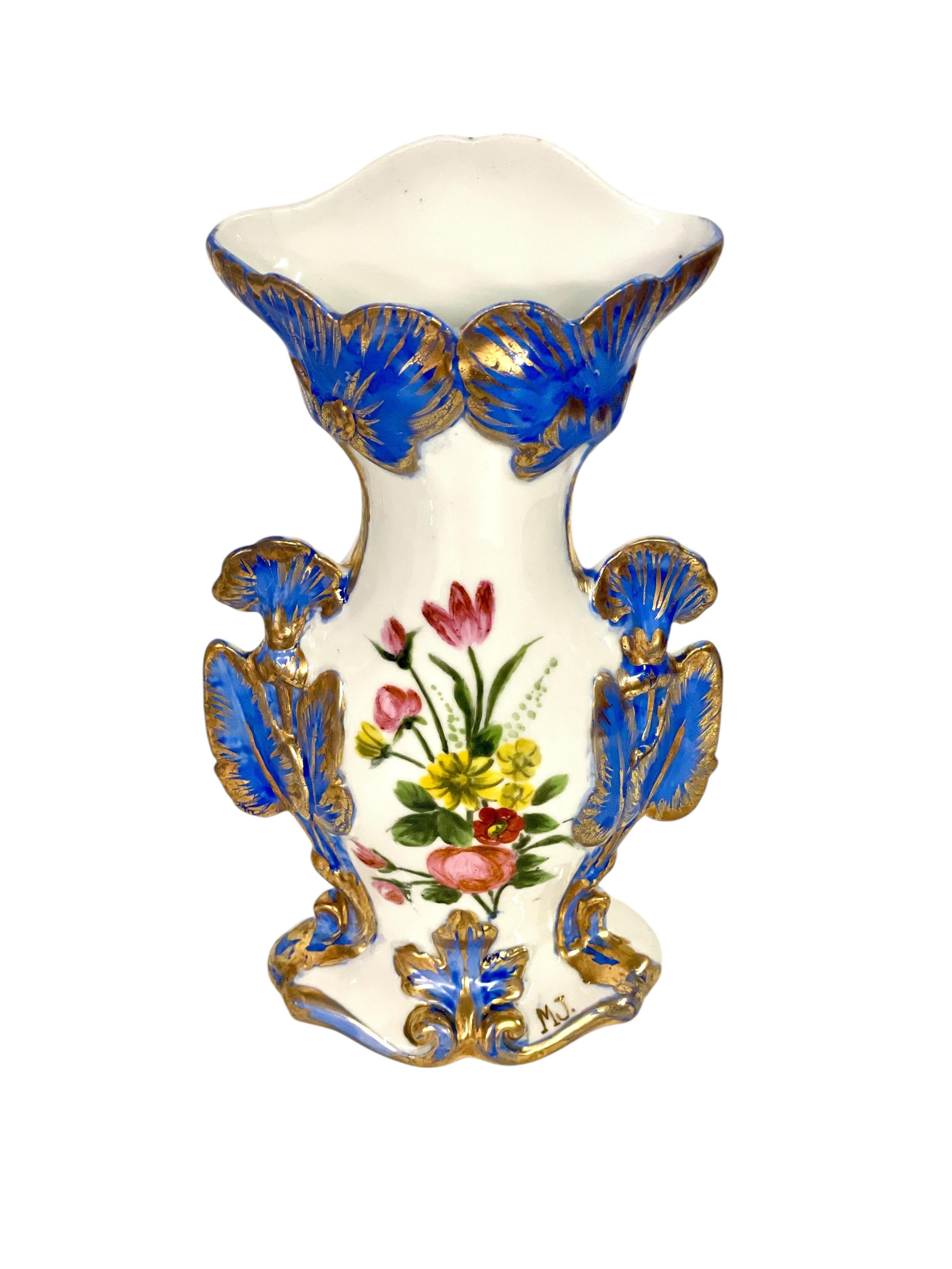Vaso nuziale in porcellana del XIX secolo con accenti dorati in vendita 10