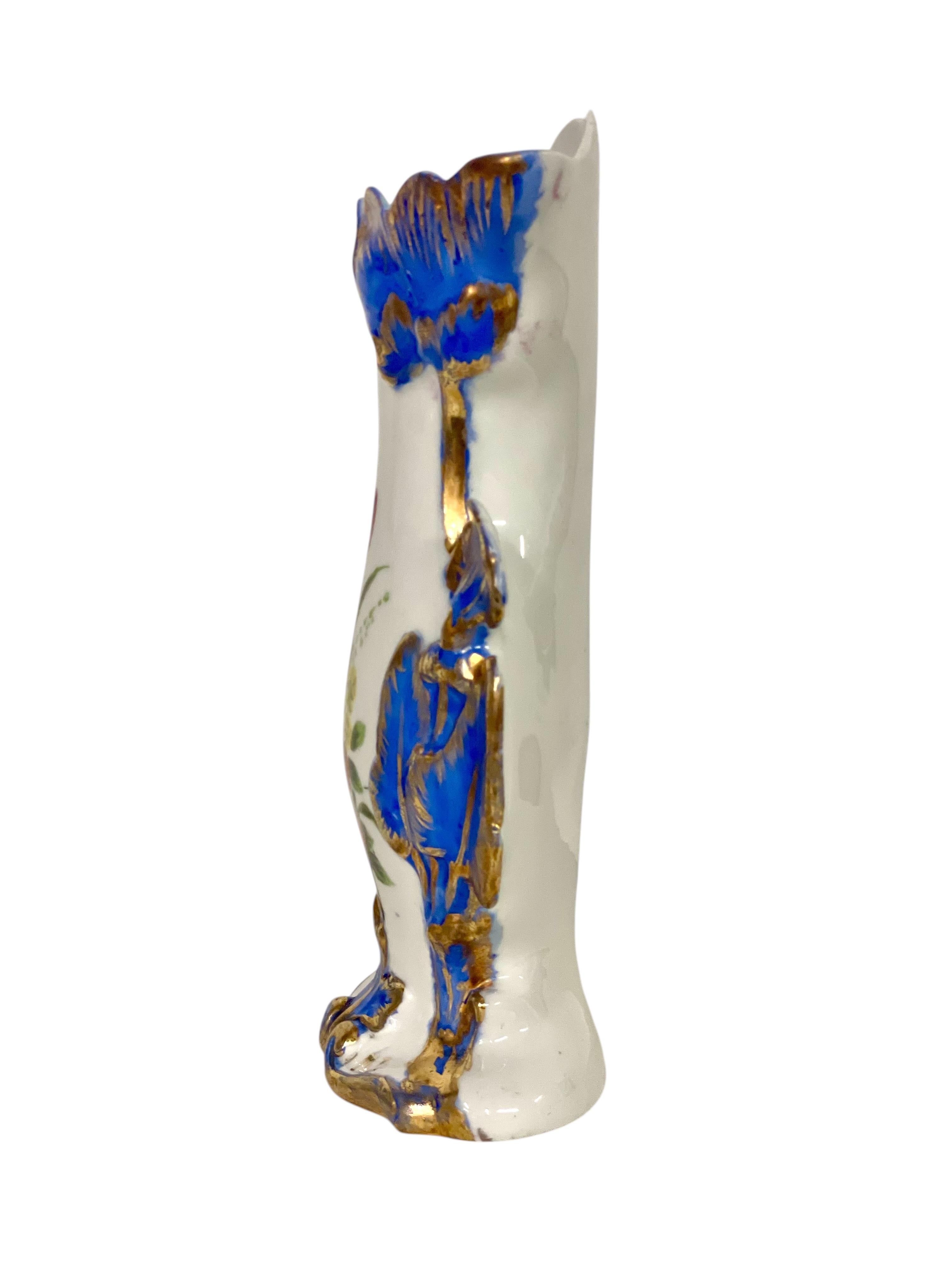 Vaso nuziale in porcellana del XIX secolo con accenti dorati In condizioni buone in vendita a LA CIOTAT, FR