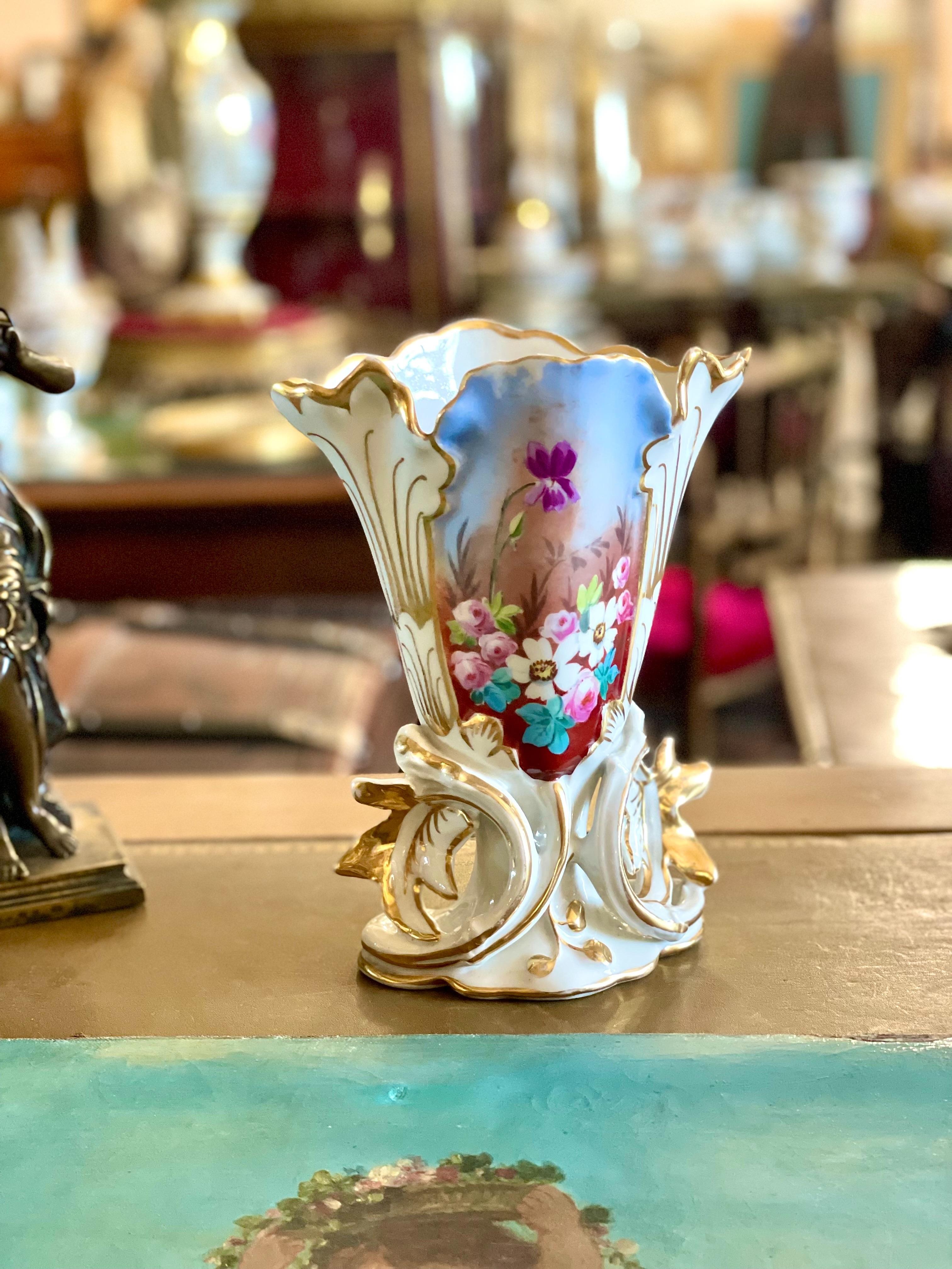 Vaso da sposa Porcelaine de Paris del XIX secolo in vendita 4