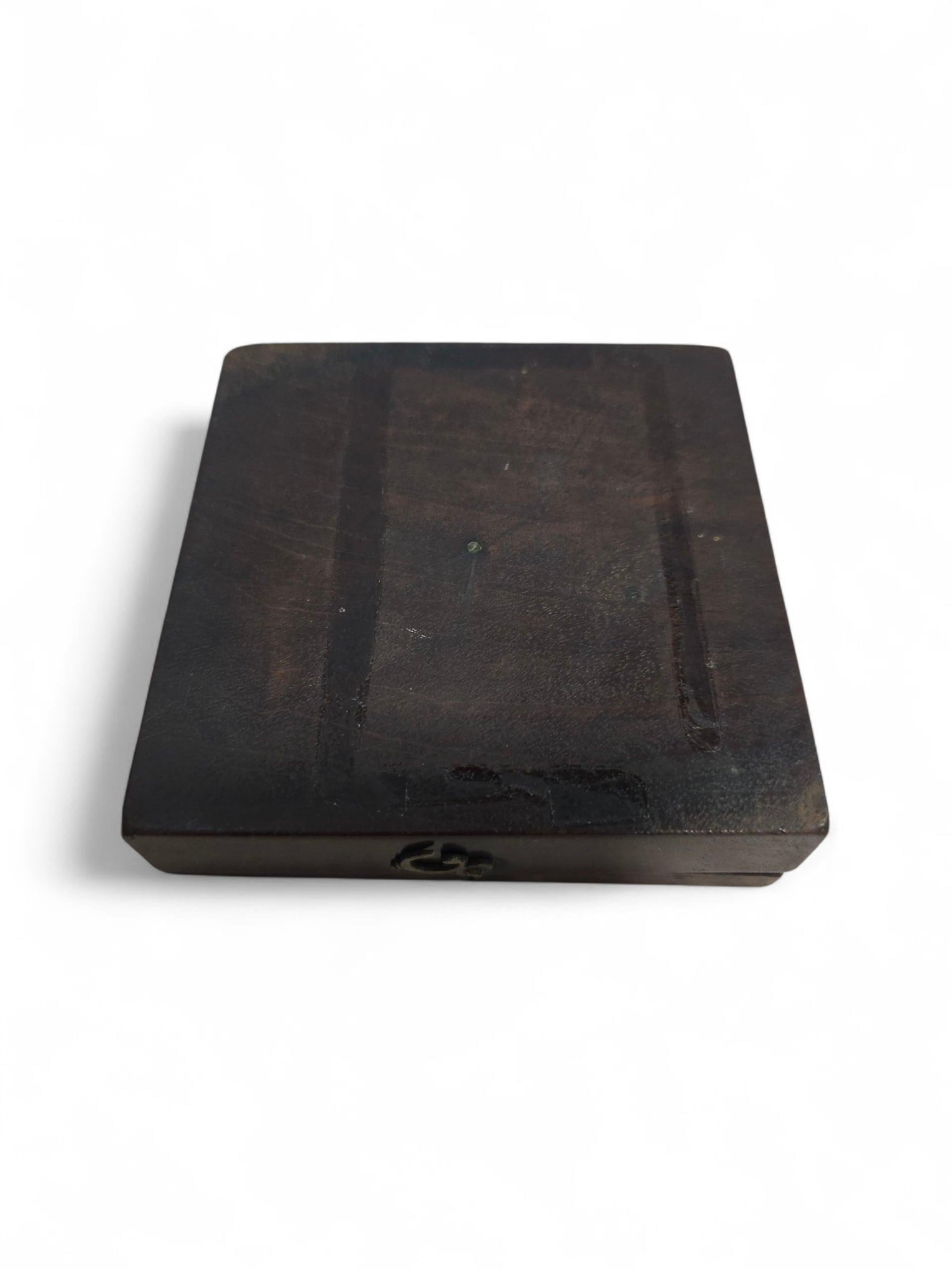 Cadran solaire portatif du 19e siècle dans un coffret en bois en vente 3