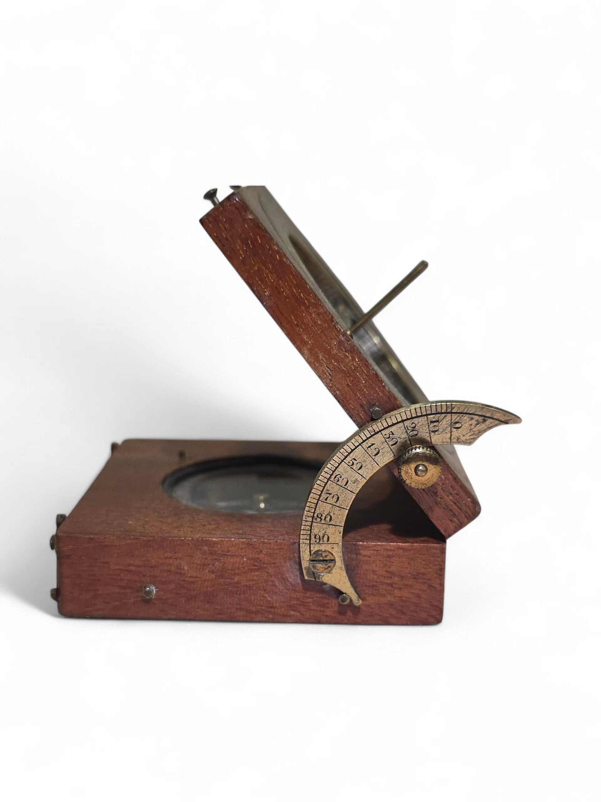 Meridiana portatile del XIX secolo firmata 