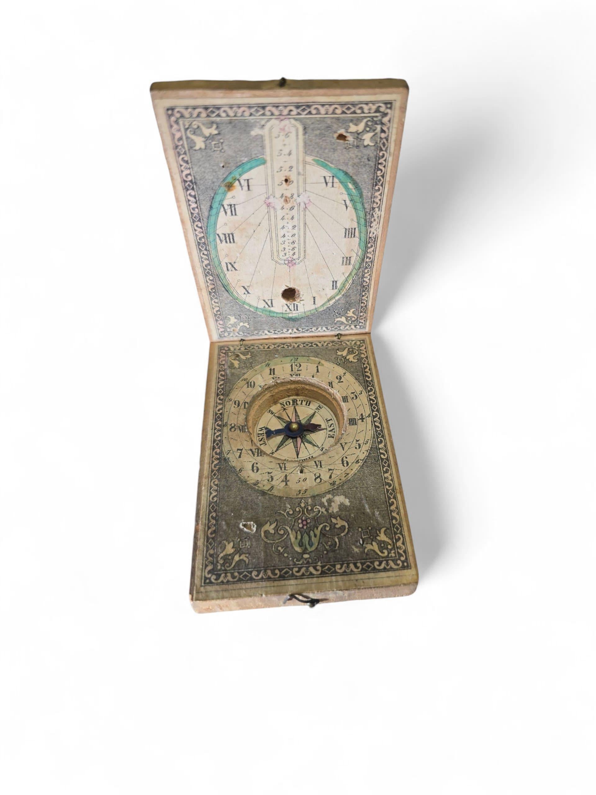 Cadran solaire portatif en bois du 19e siècle Bon état - En vente à Madrid, ES