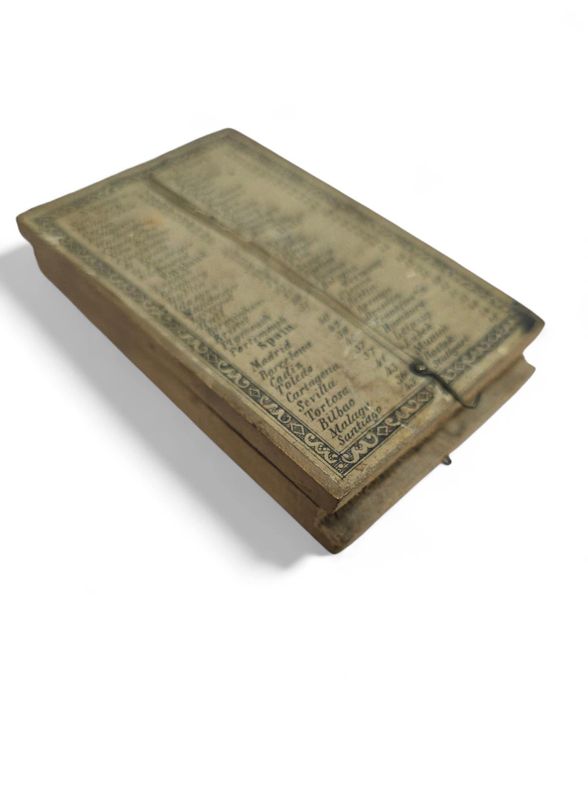 Cadran solaire portatif en bois du 19e siècle en vente 2