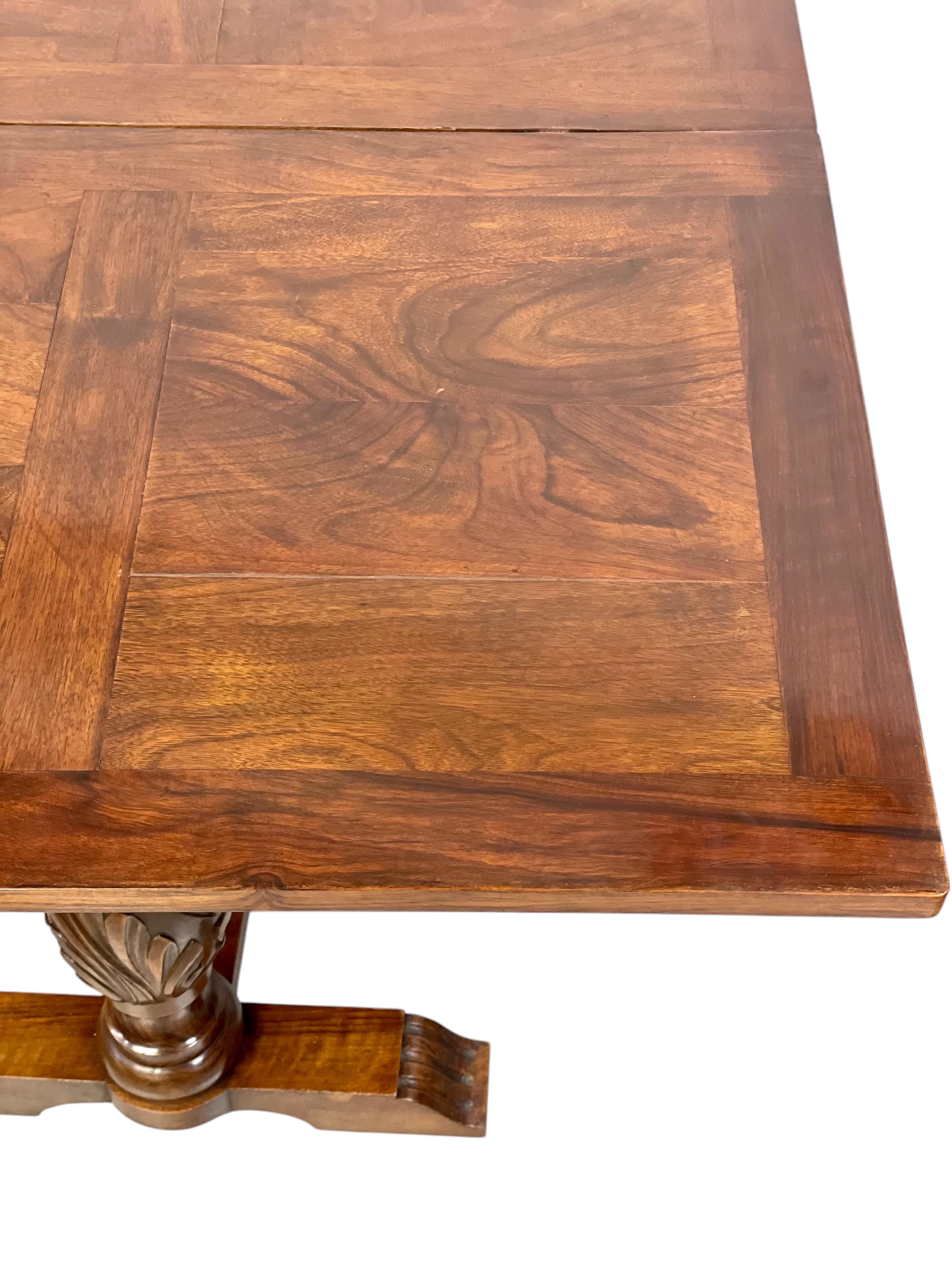 Mesa de comedor Portefeuille del siglo XIX en venta 8