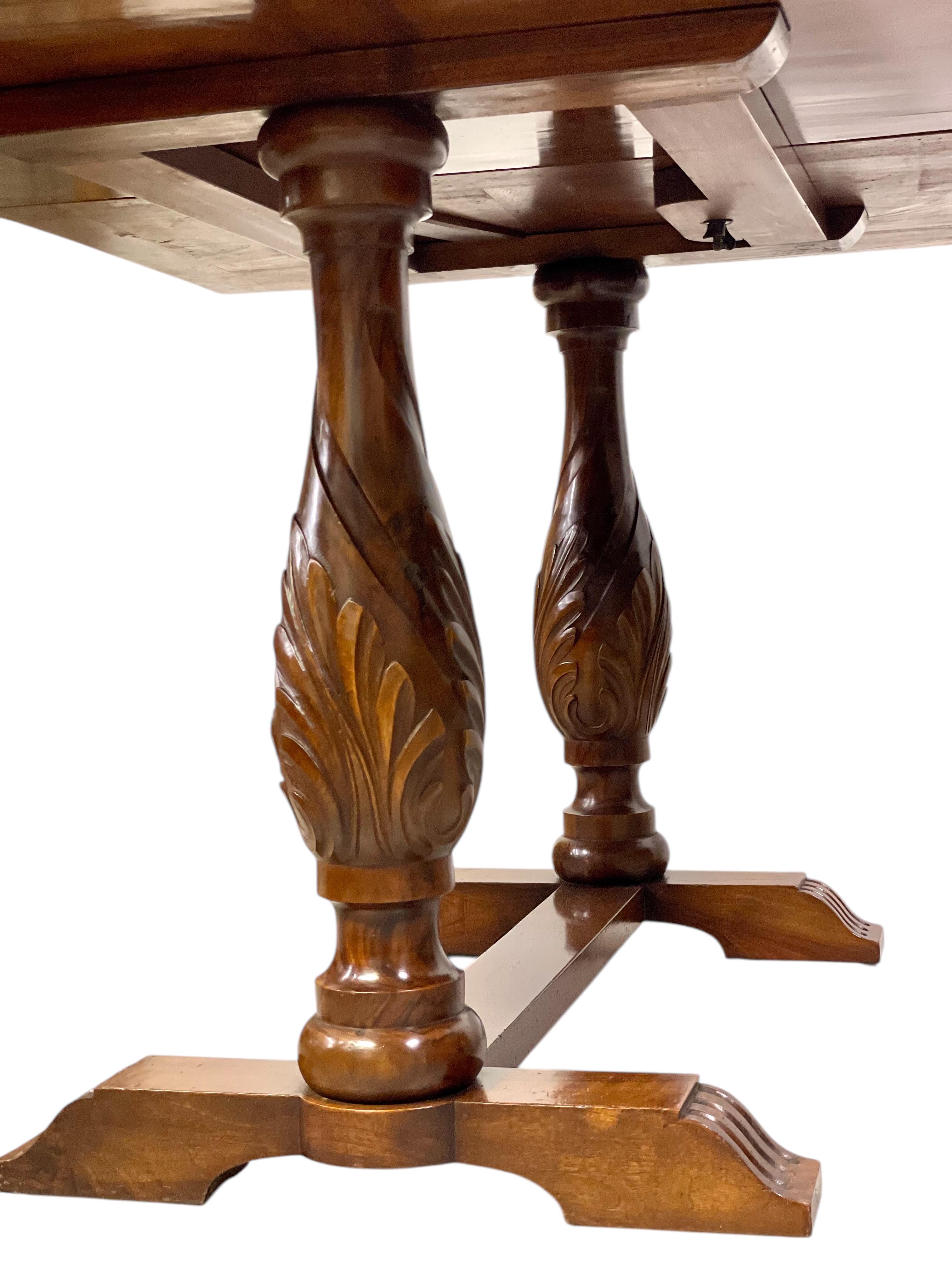 Mesa de comedor Portefeuille del siglo XIX en venta 9