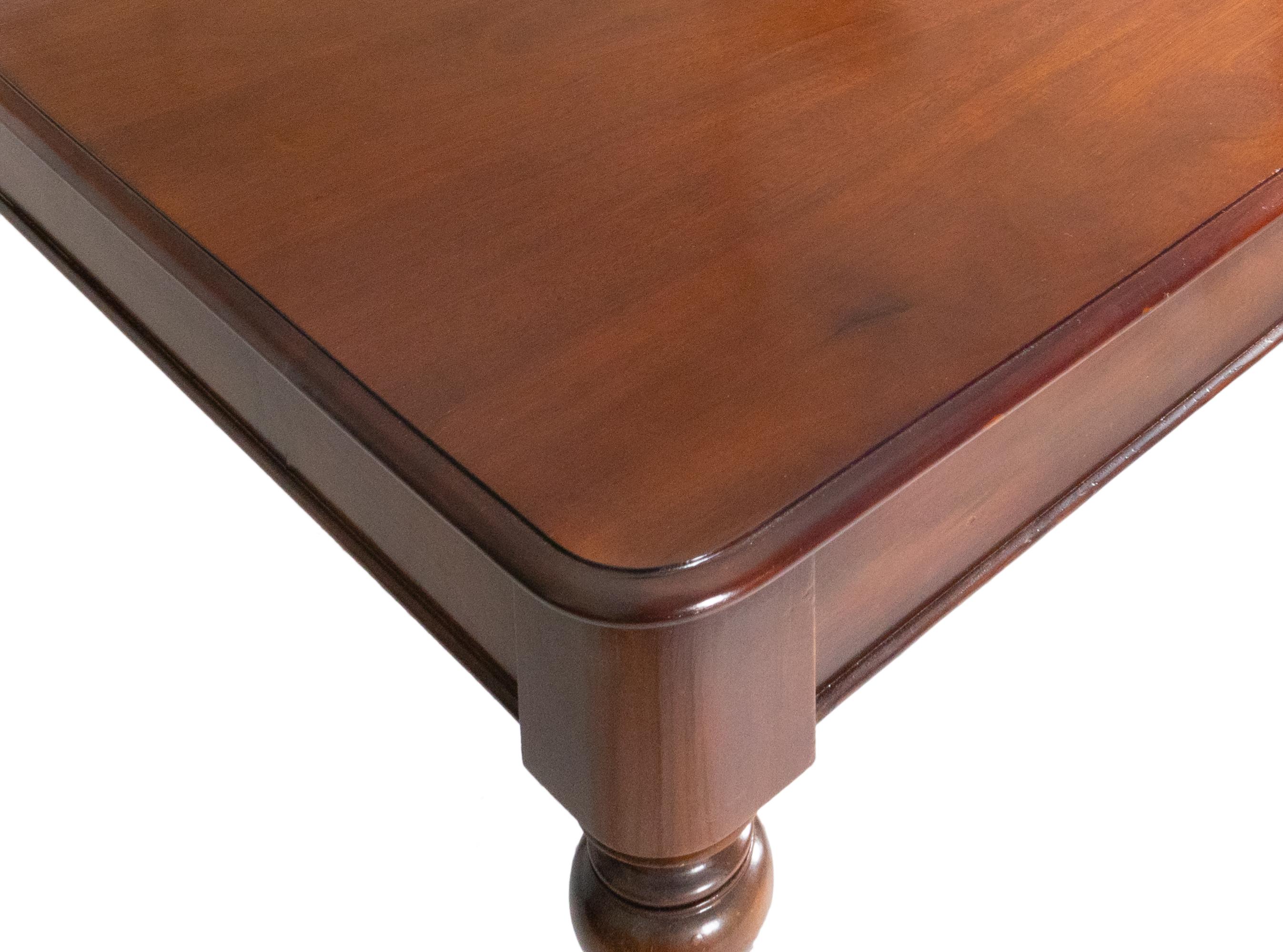 19th Century Portuguese Dining Table For Sale 1