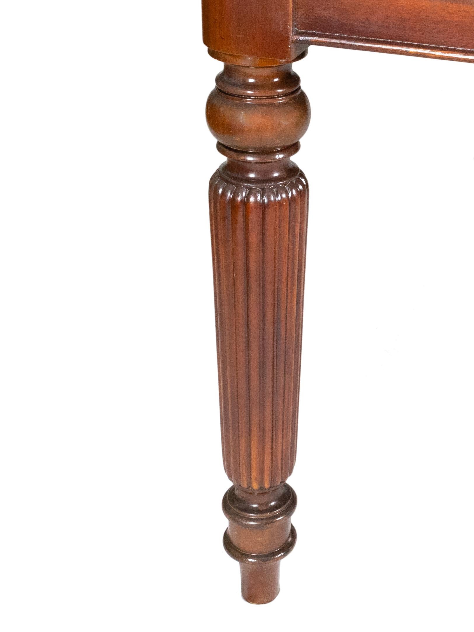 19th Century Portuguese Dining Table For Sale 2
