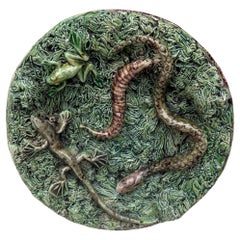 Plat mural en lézard palissy portugais du 19ème siècle