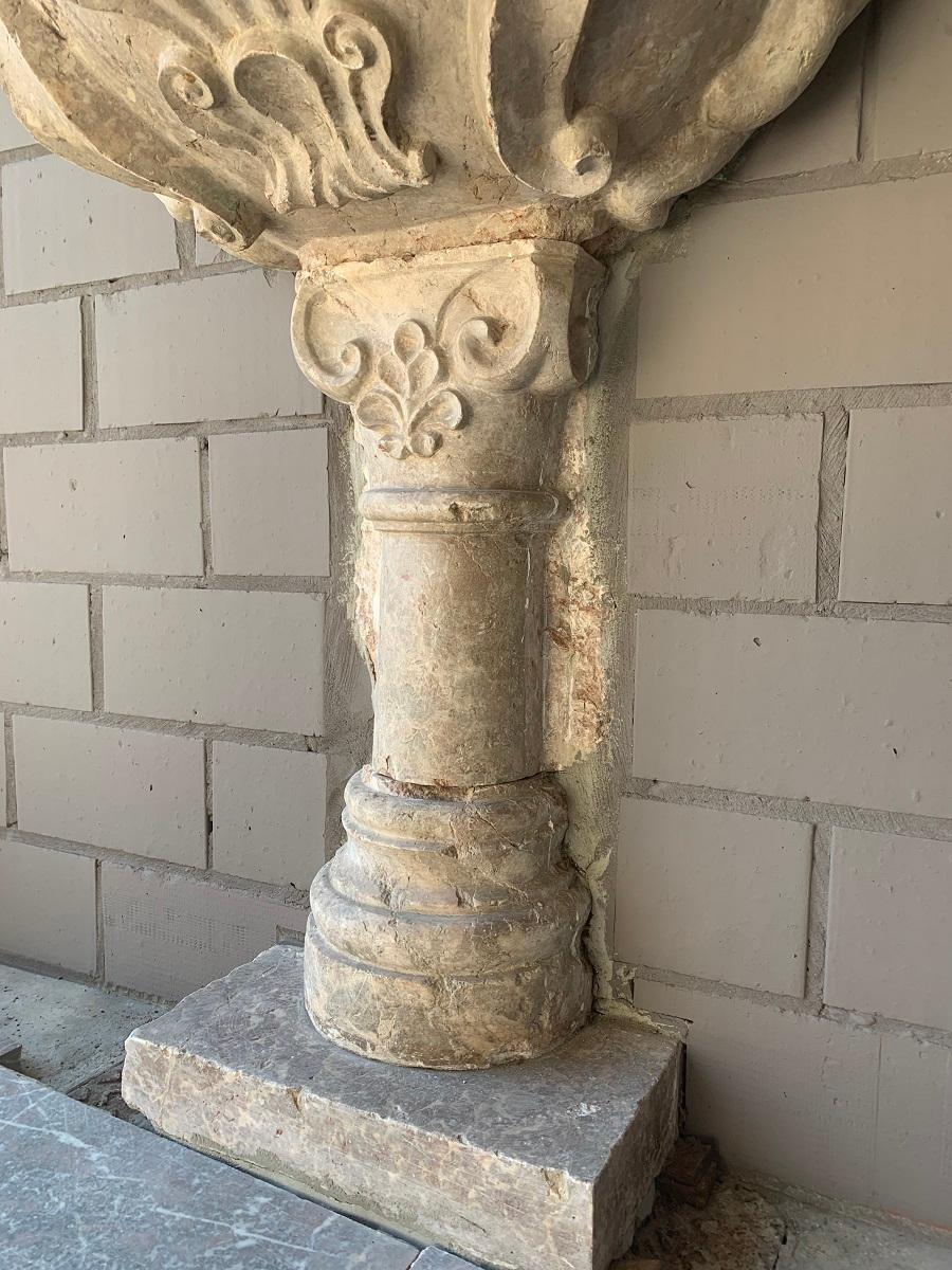 19th Century Portuguese Marble Wall Fountain For Sale 1