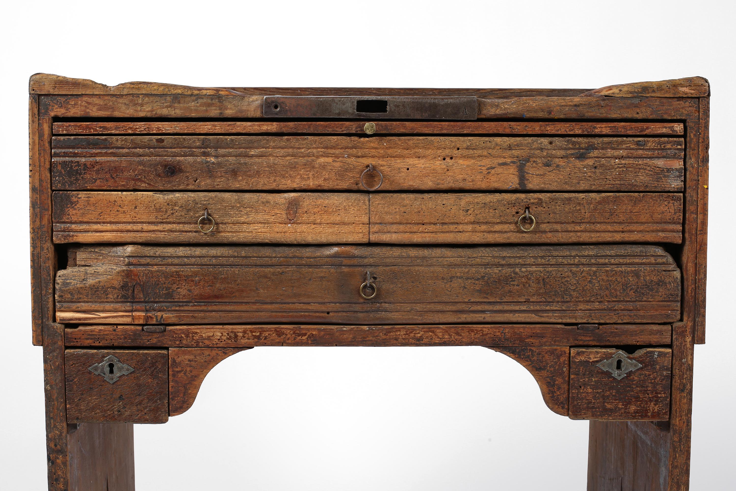 19th Century Portuguese Wabi-Sabi Rustic Goldsmiths Workbench In Good Condition For Sale In London, GB