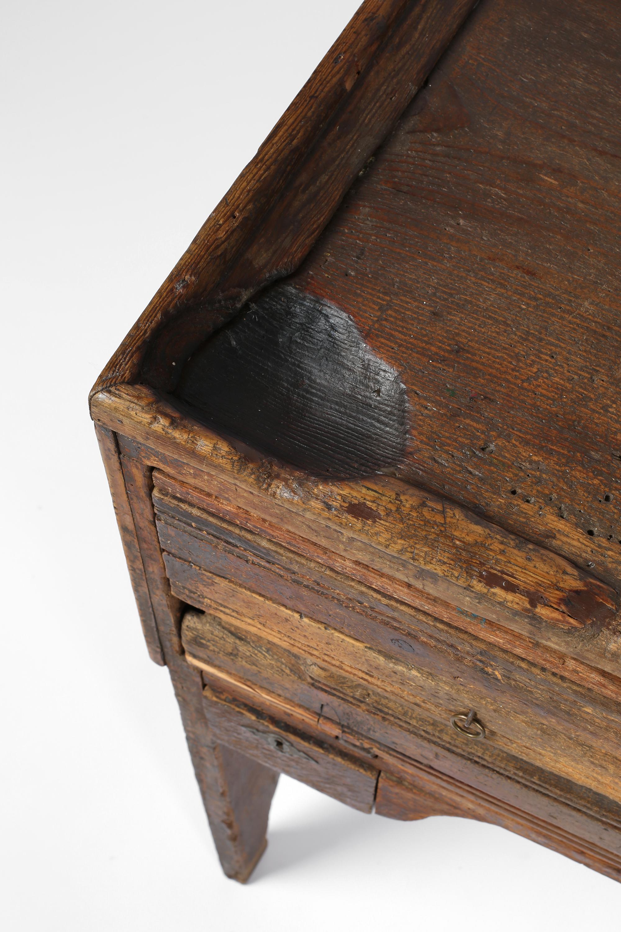 19th Century Portuguese Wabi-Sabi Rustic Goldsmiths Workbench For Sale 3