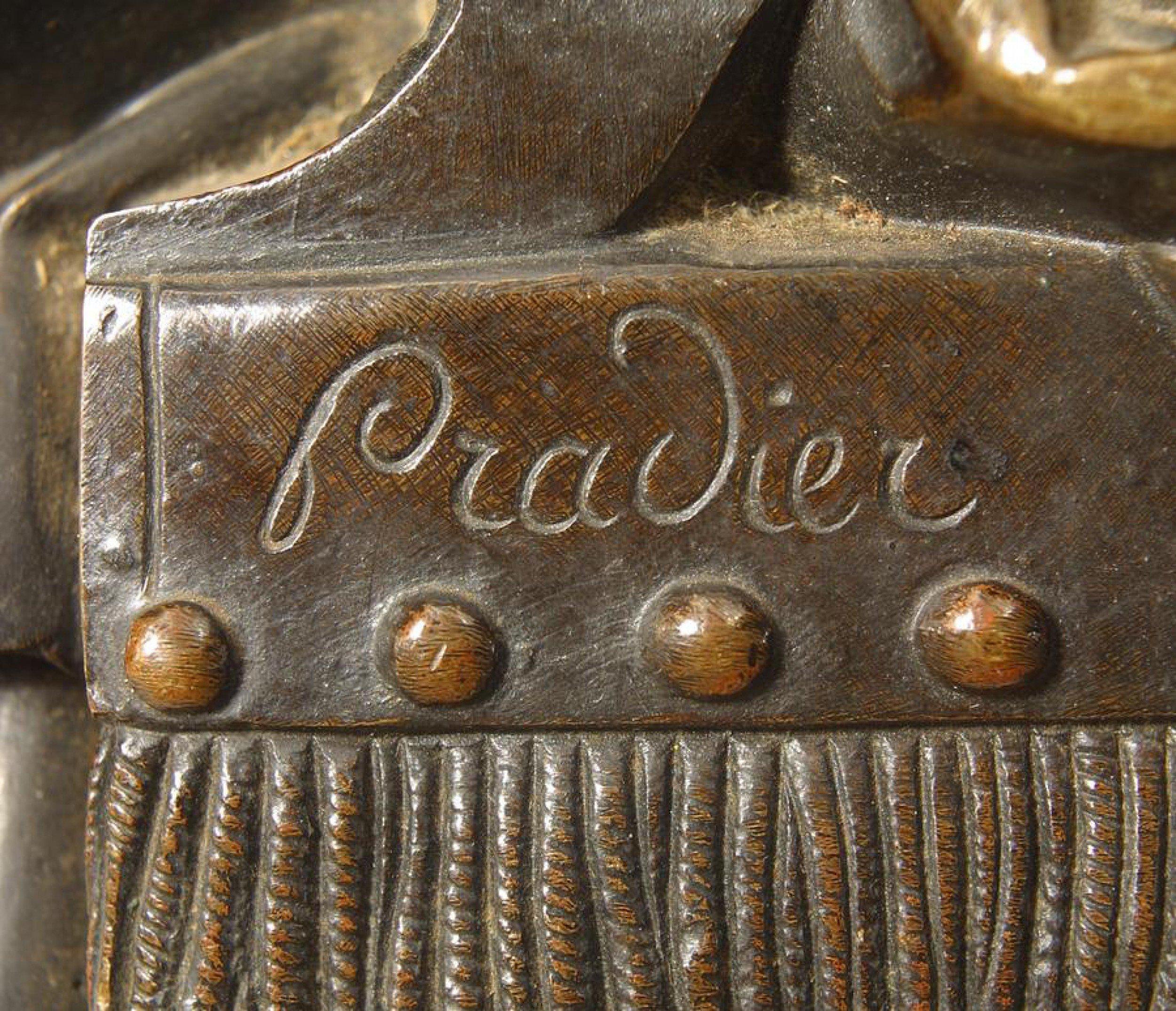 Louis XIV Figure en bronze française du 19e siècle signée Pradier en vente
