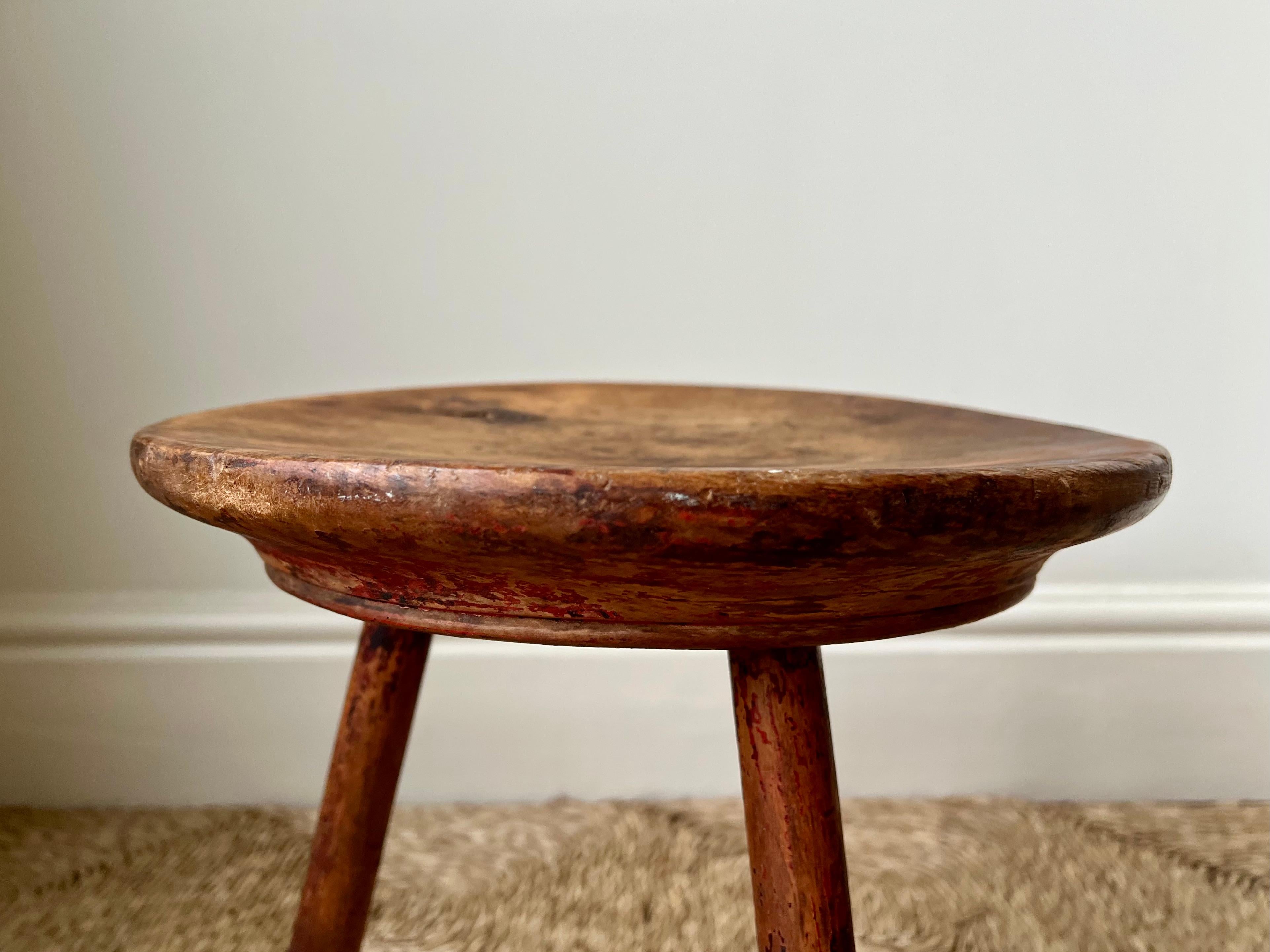 Sycamore 19th century primitive antique Welsh dairy stool For Sale