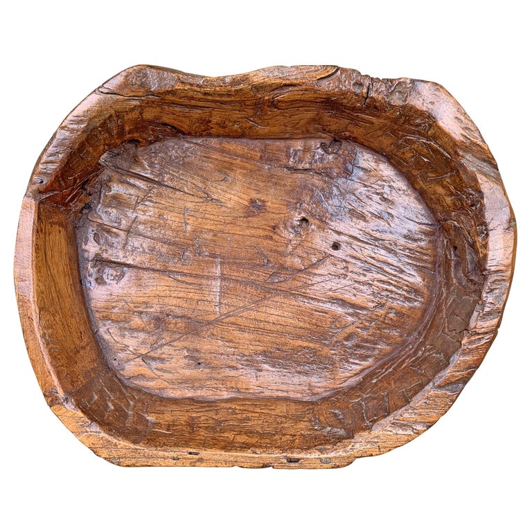 19th Century Primitive Carved Wood Bowl For Sale at 1stDibs
