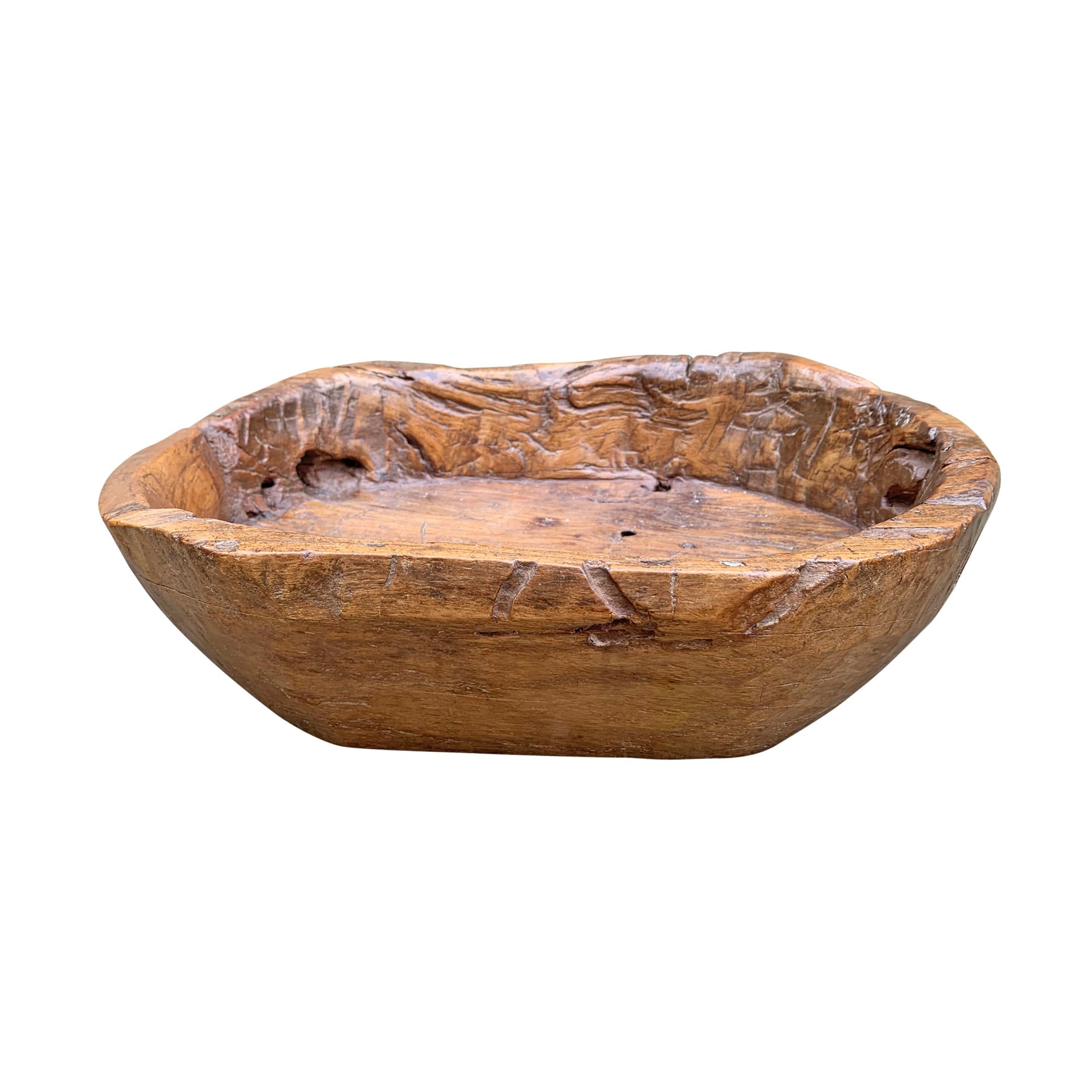 19th Century Primitive Carved Wood Bowl In Good Condition For Sale In Chicago, IL