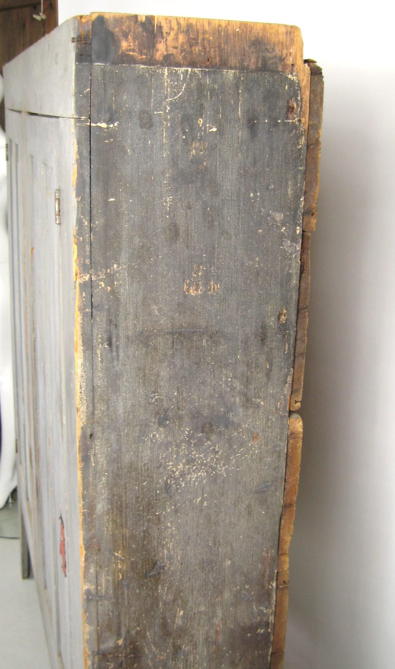 Primitive Cupboard Two-Door Farm House Jelly Rustic 19th Century For Sale 5