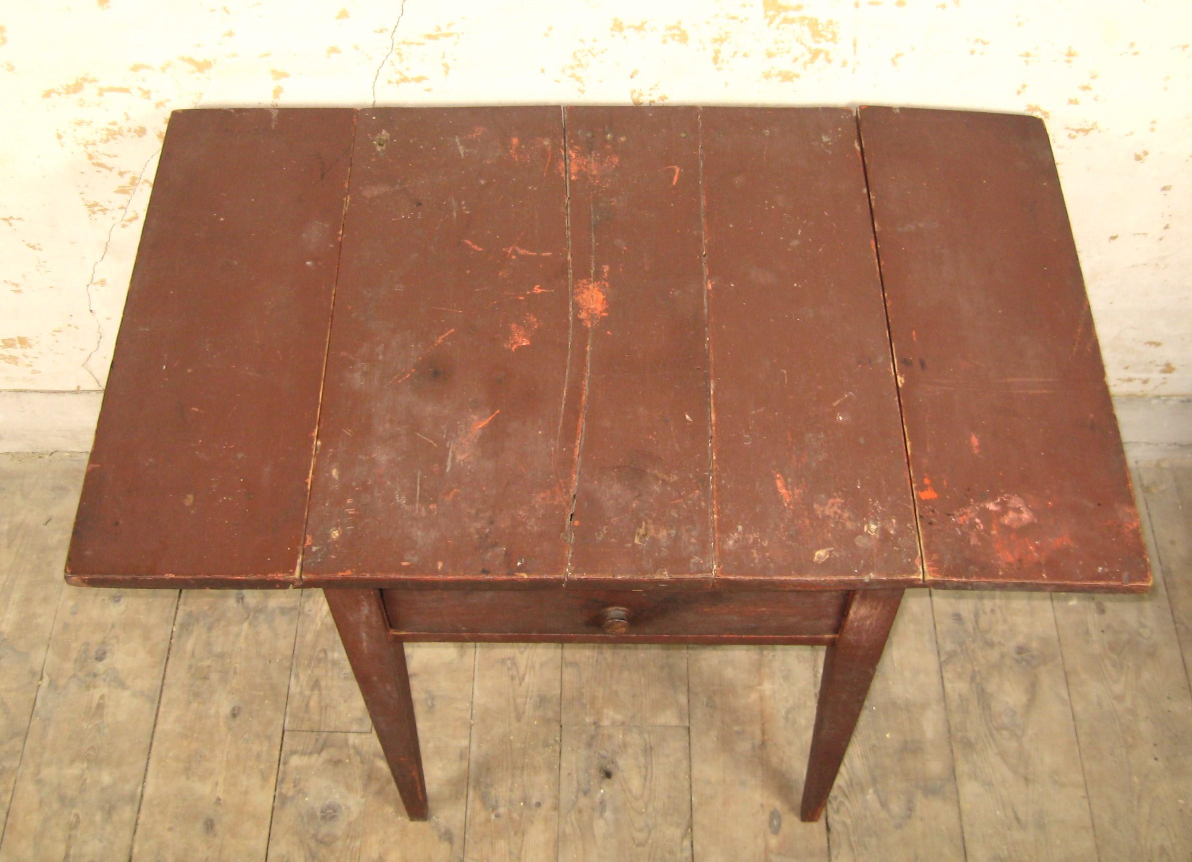 Hand-Crafted 19th Century Primitive Farm workDrop leaf table with Tapered Leg