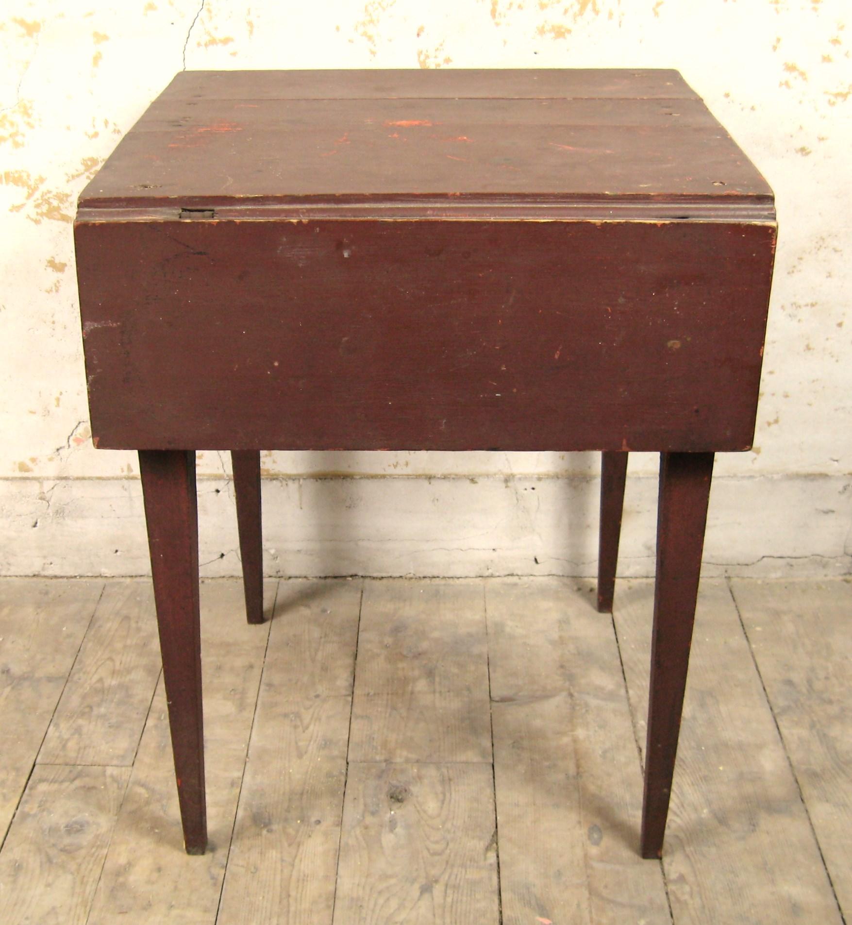 19th Century Primitive Farm workDrop leaf table with Tapered Leg 2