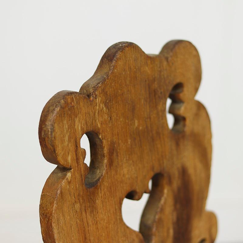 Primitiver Bergstuhl aus dem 19. (Rustikal) im Angebot