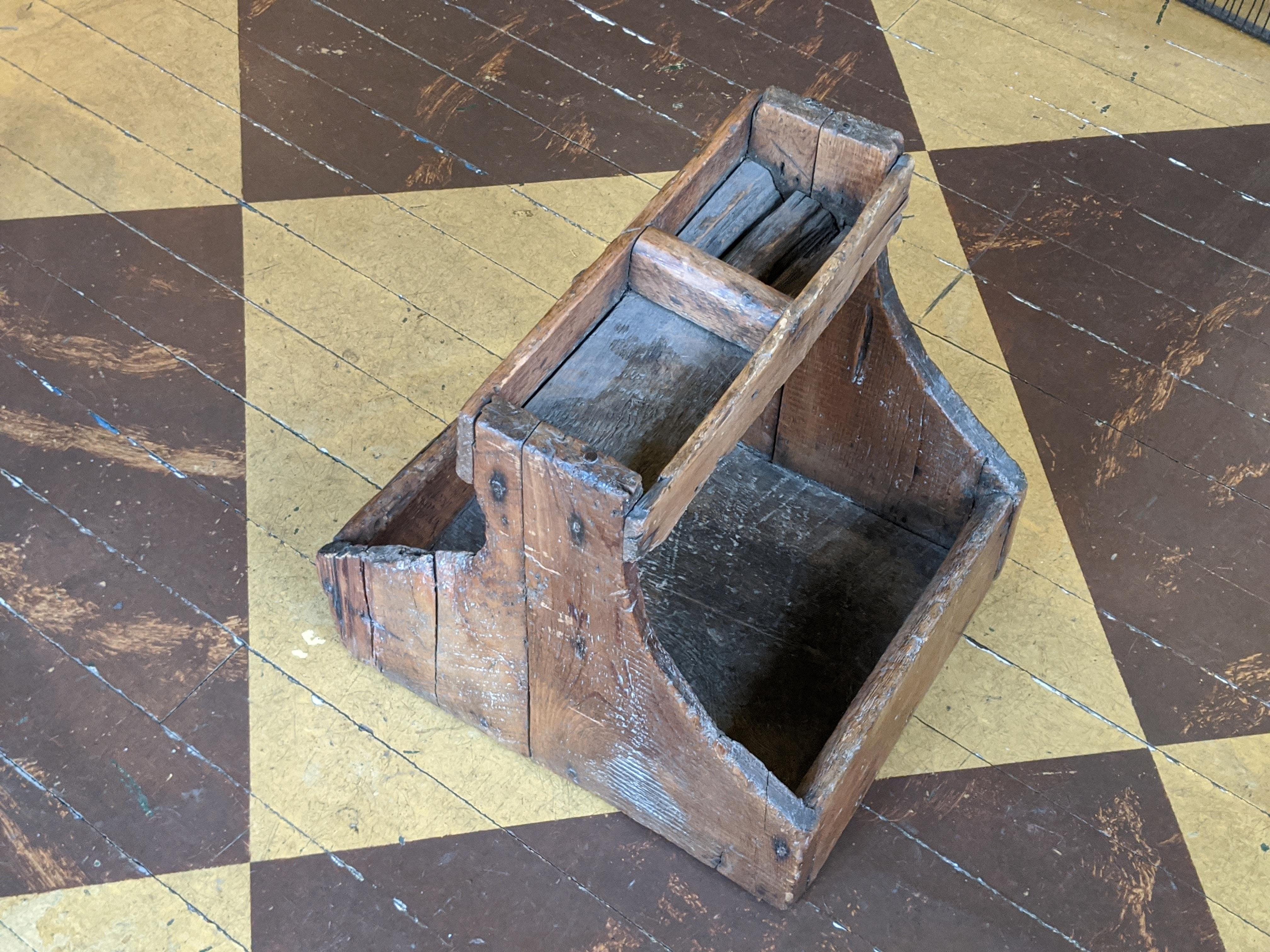 Canadian 19th Century Primitive Pine Farrier's Tray For Sale