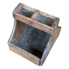 Vassoio da maniscalco in pino primitivo del XIX secolo