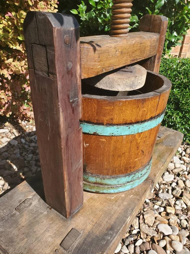 19th Century Rustic Wine Press In Good Condition In Forney, TX