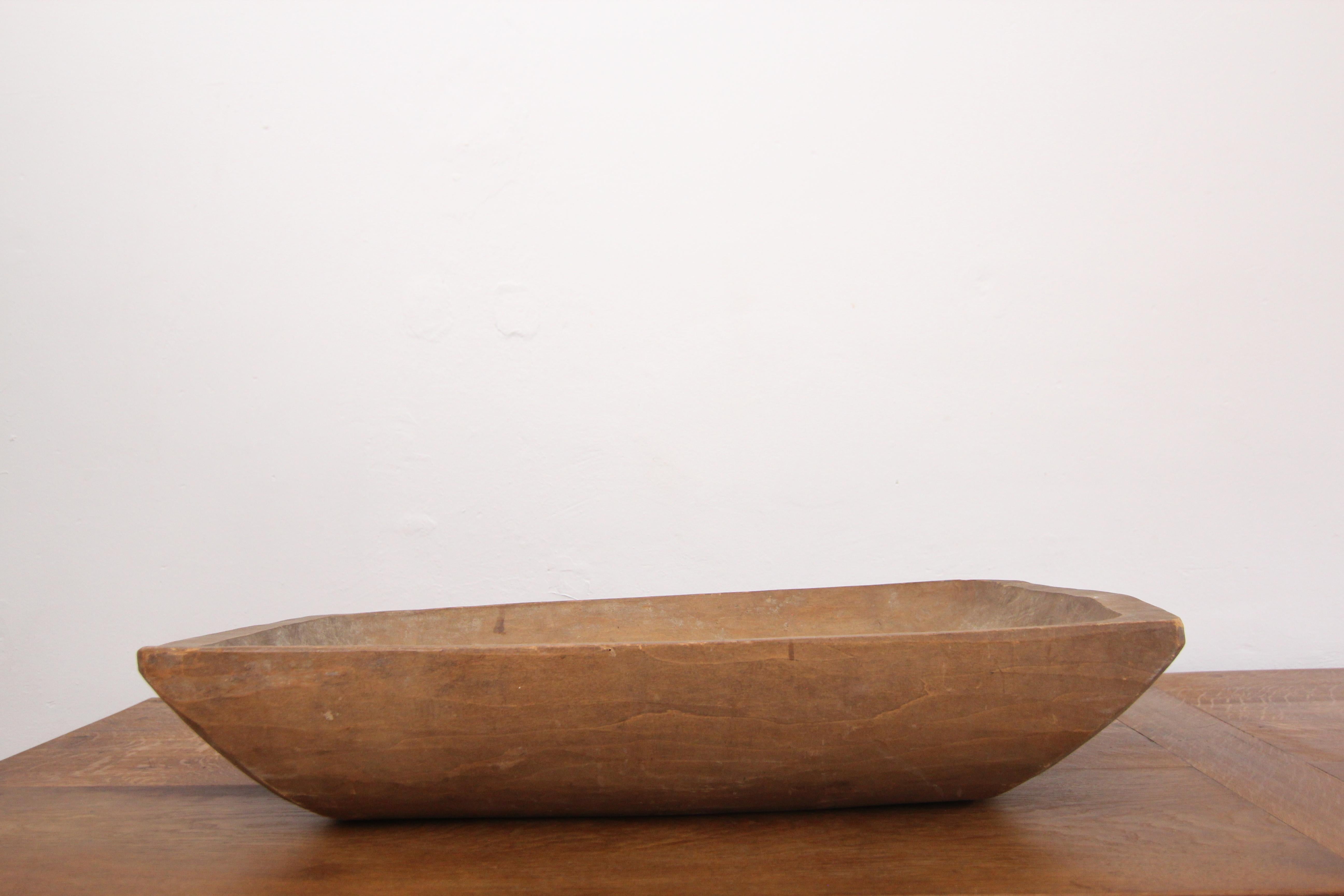 Bol à pâte Wabi Sabi primitif du 19ème siècle en bois sculpté à la main en vente 8