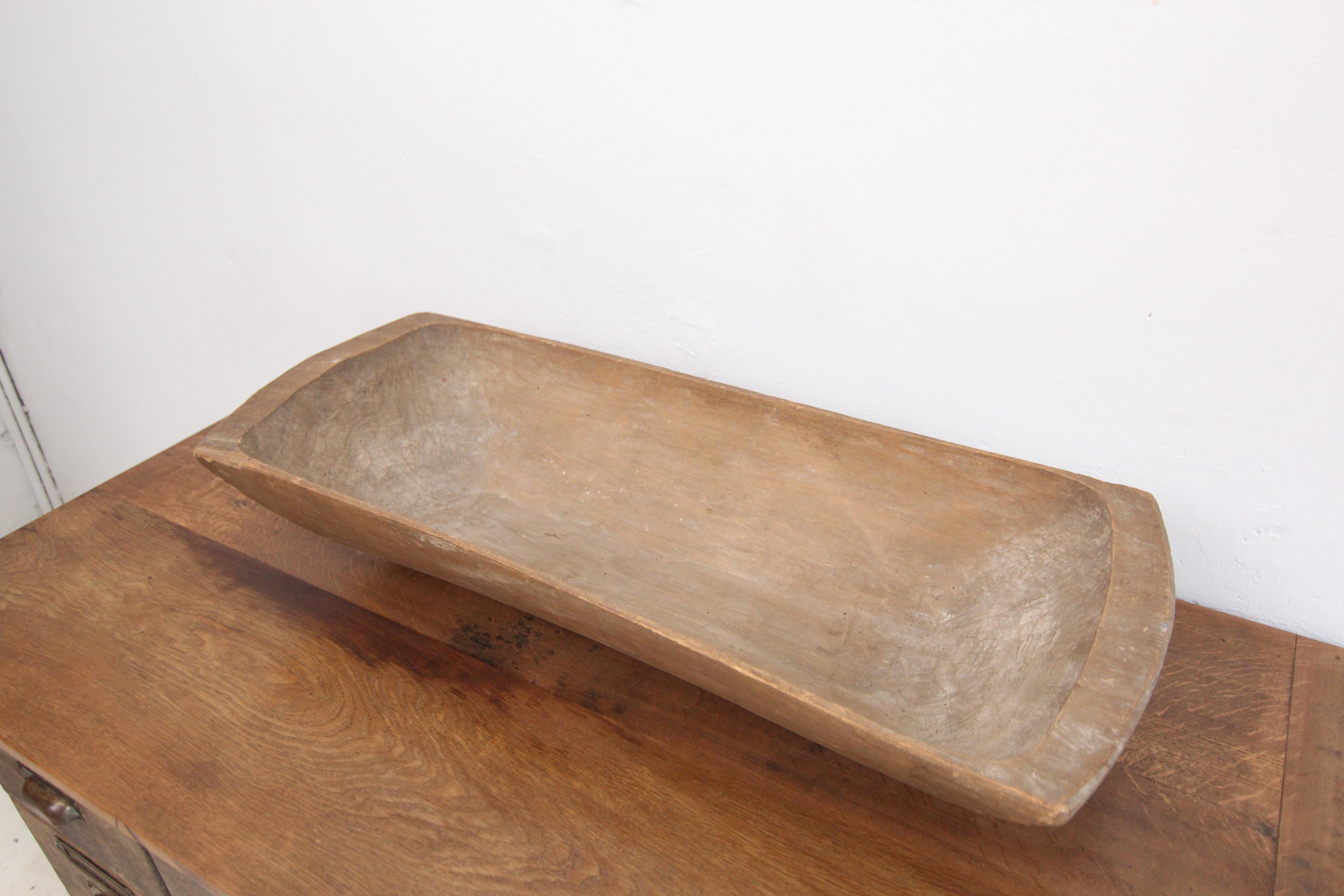 XIXe siècle Bol à pâte Wabi Sabi primitif du 19ème siècle en bois sculpté à la main en vente