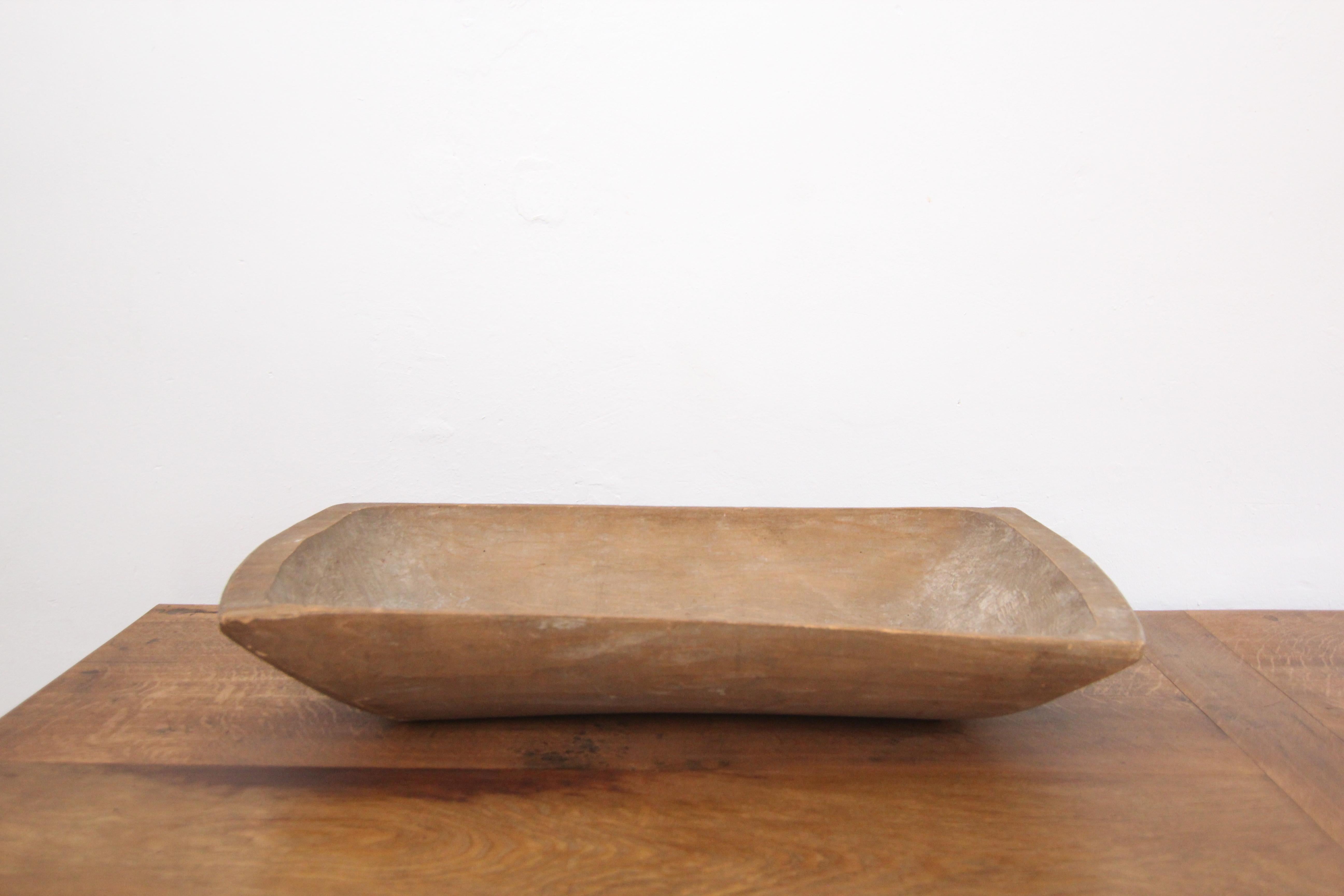 Peuplier Bol à pâte Wabi Sabi primitif du 19ème siècle en bois sculpté à la main en vente