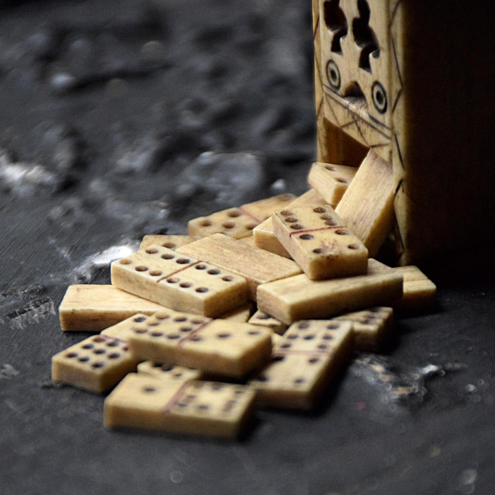 19th Century Prisoner of War Domino Set 1