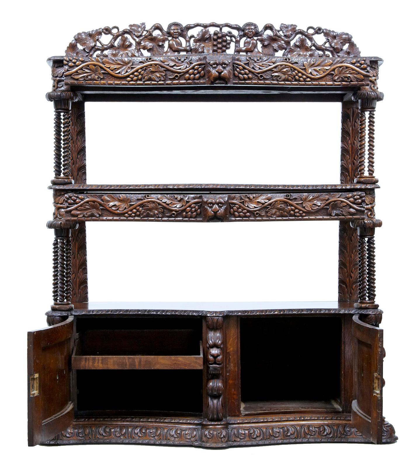 English 19th Century Profusely Carved Victorian Oak Buffet