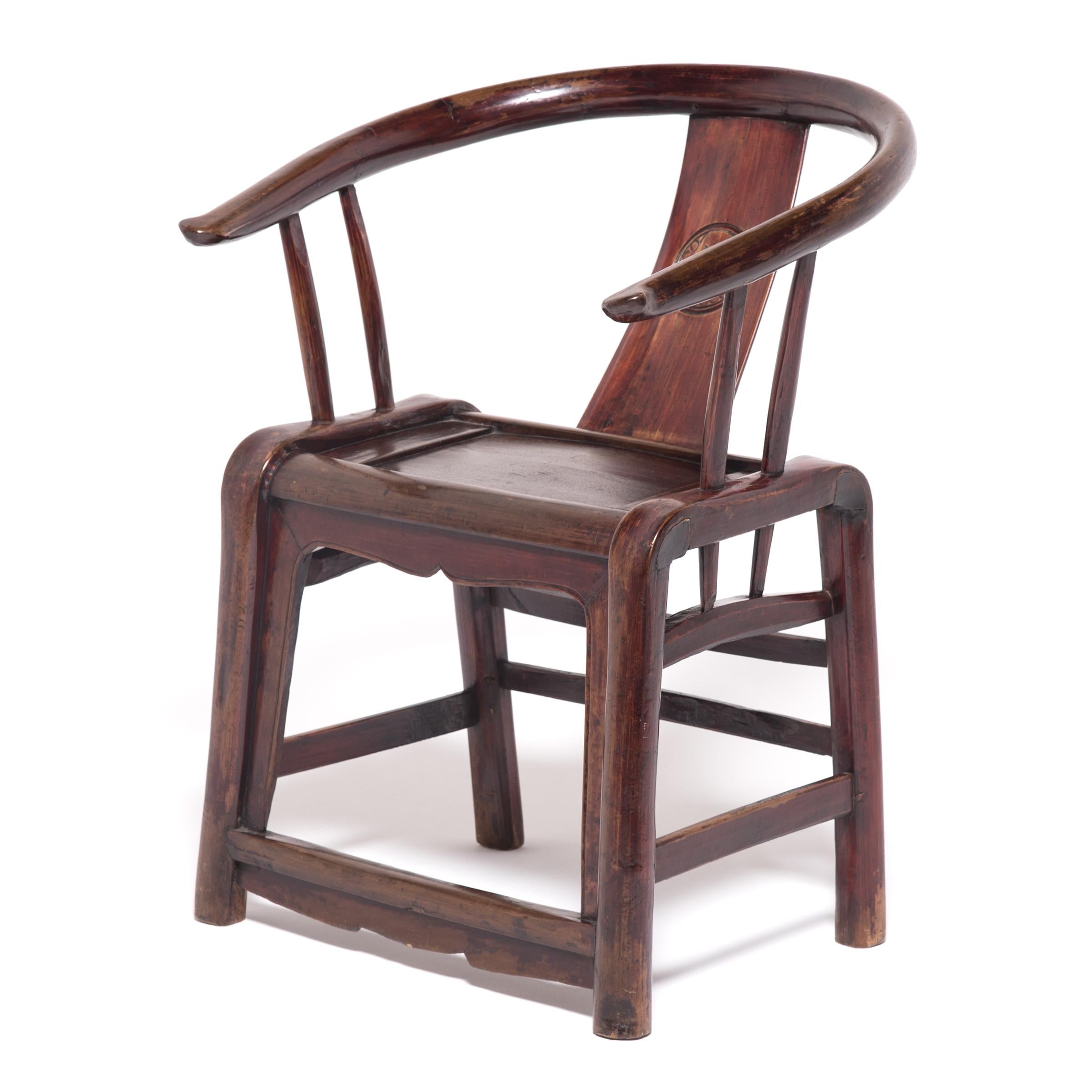 Qing 19th Century Provincial Chinese Round Back Chair