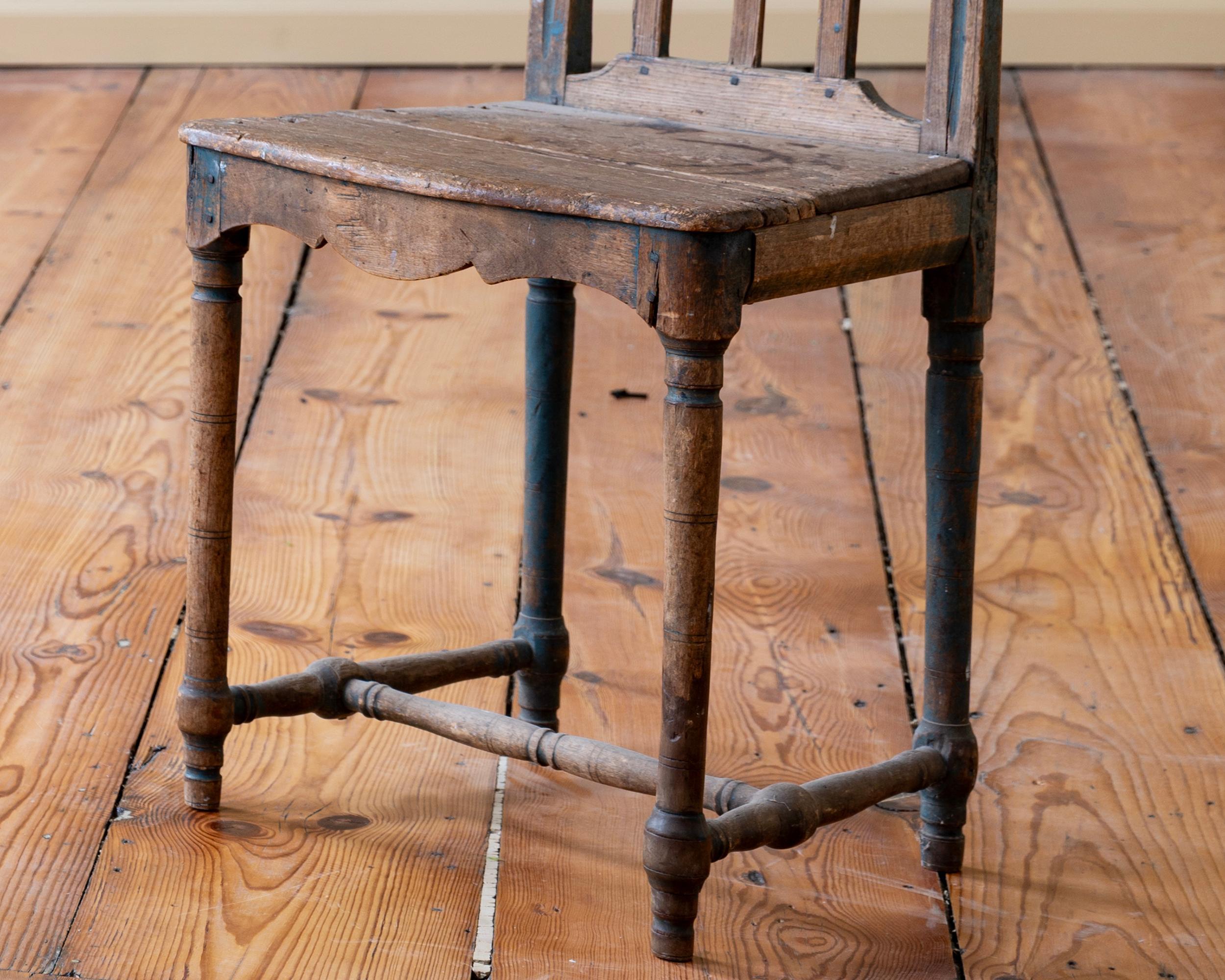 Suédois Chaise provinciale gustavienne du 19ème siècle en vente