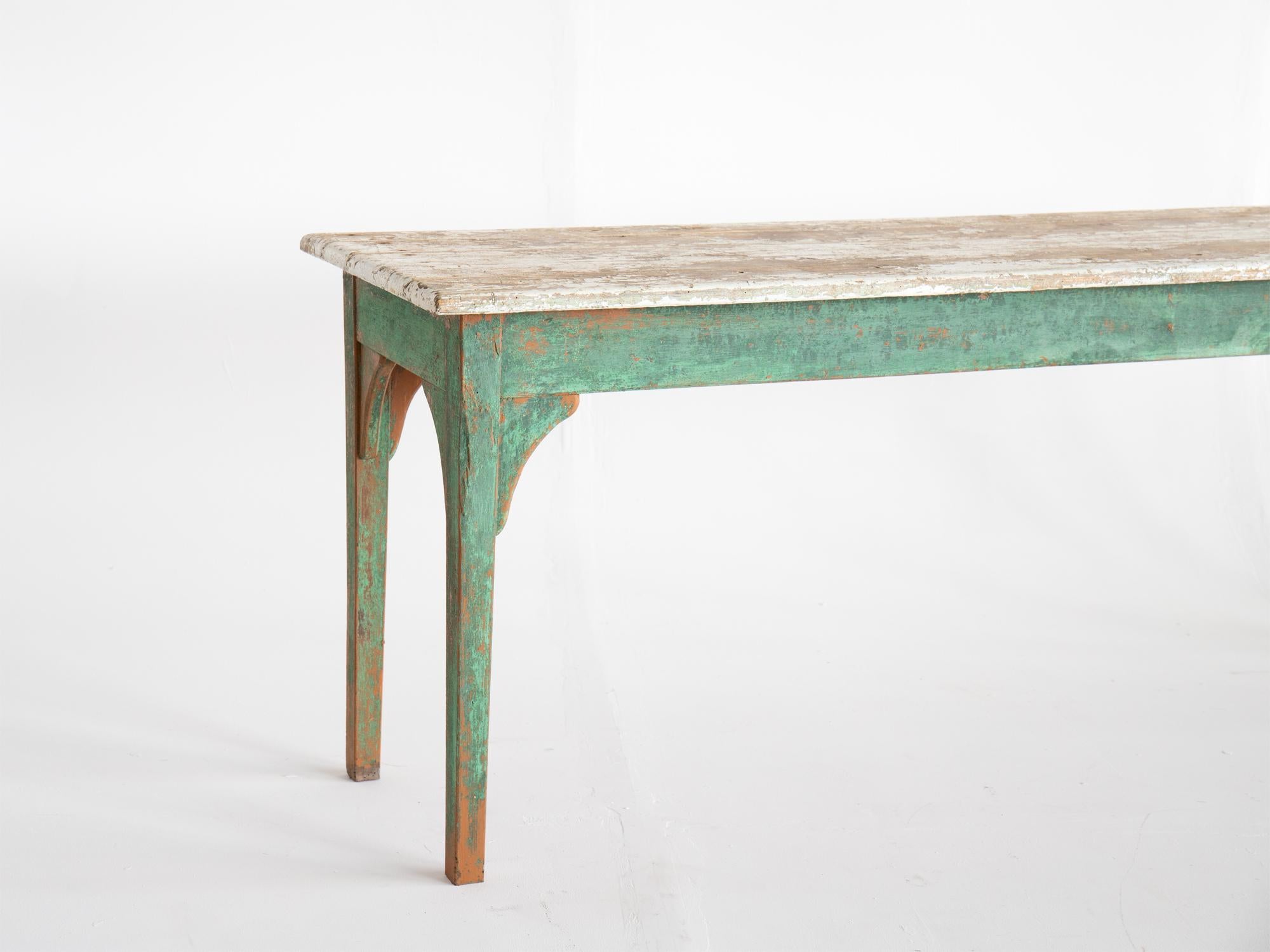 19th Century Provincial Swedish Painted Pine Table In Good Condition In Wembley, GB