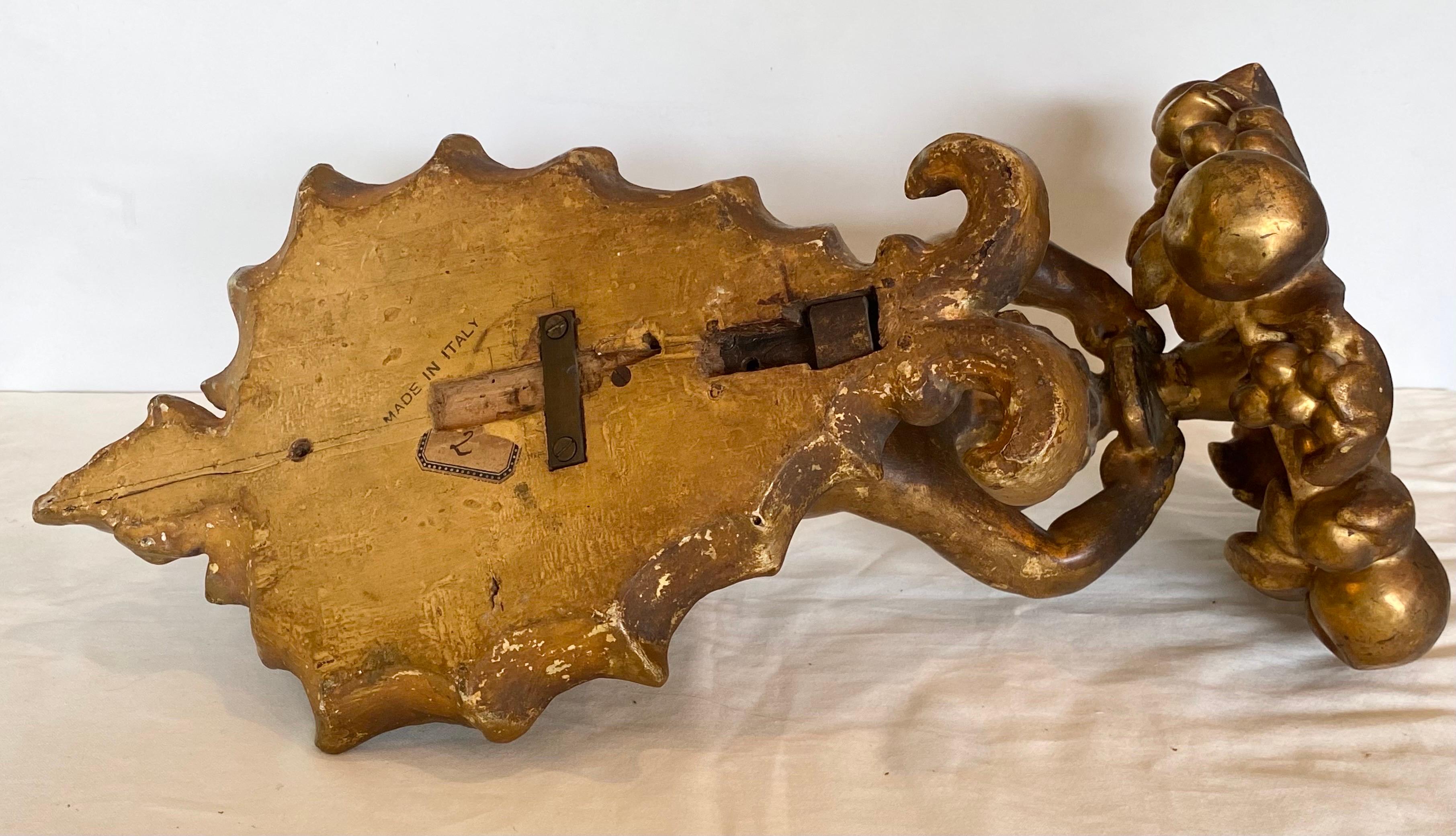 19th Century Putti and Shell Gilt Wall Brackets For Sale 2