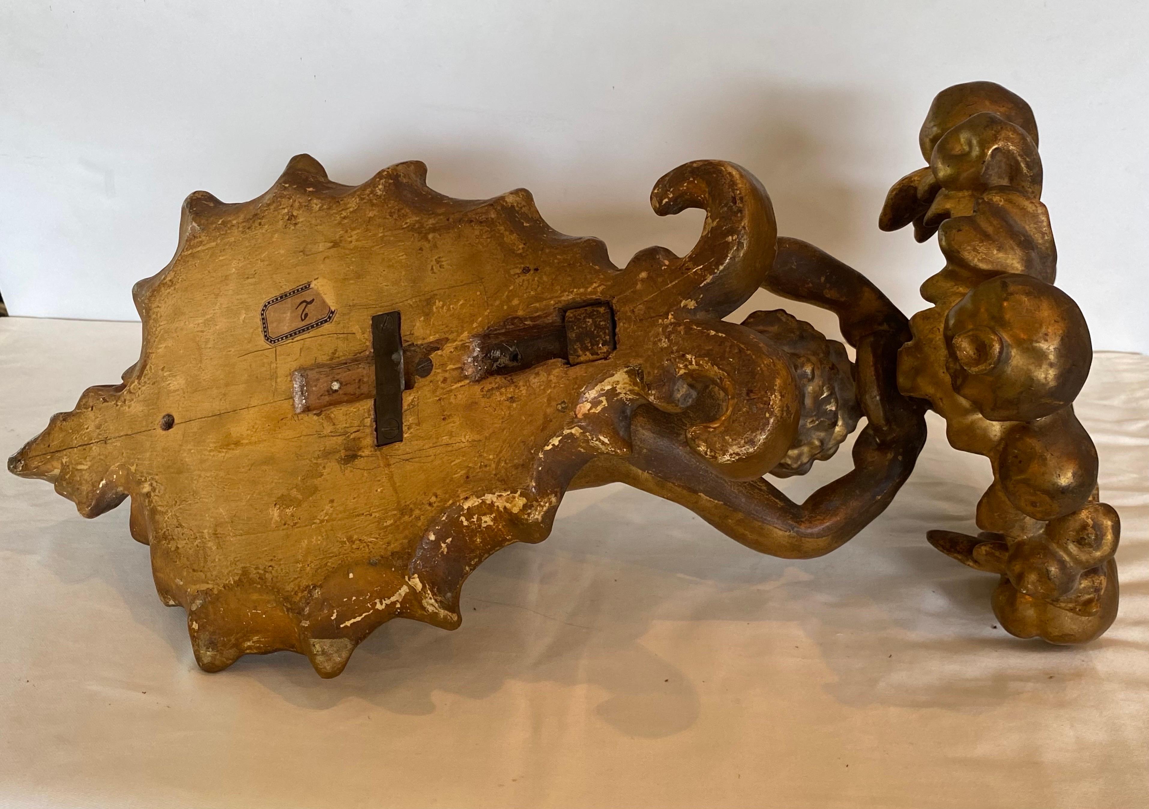 19th Century Putti and Shell Gilt Wall Brackets For Sale 4