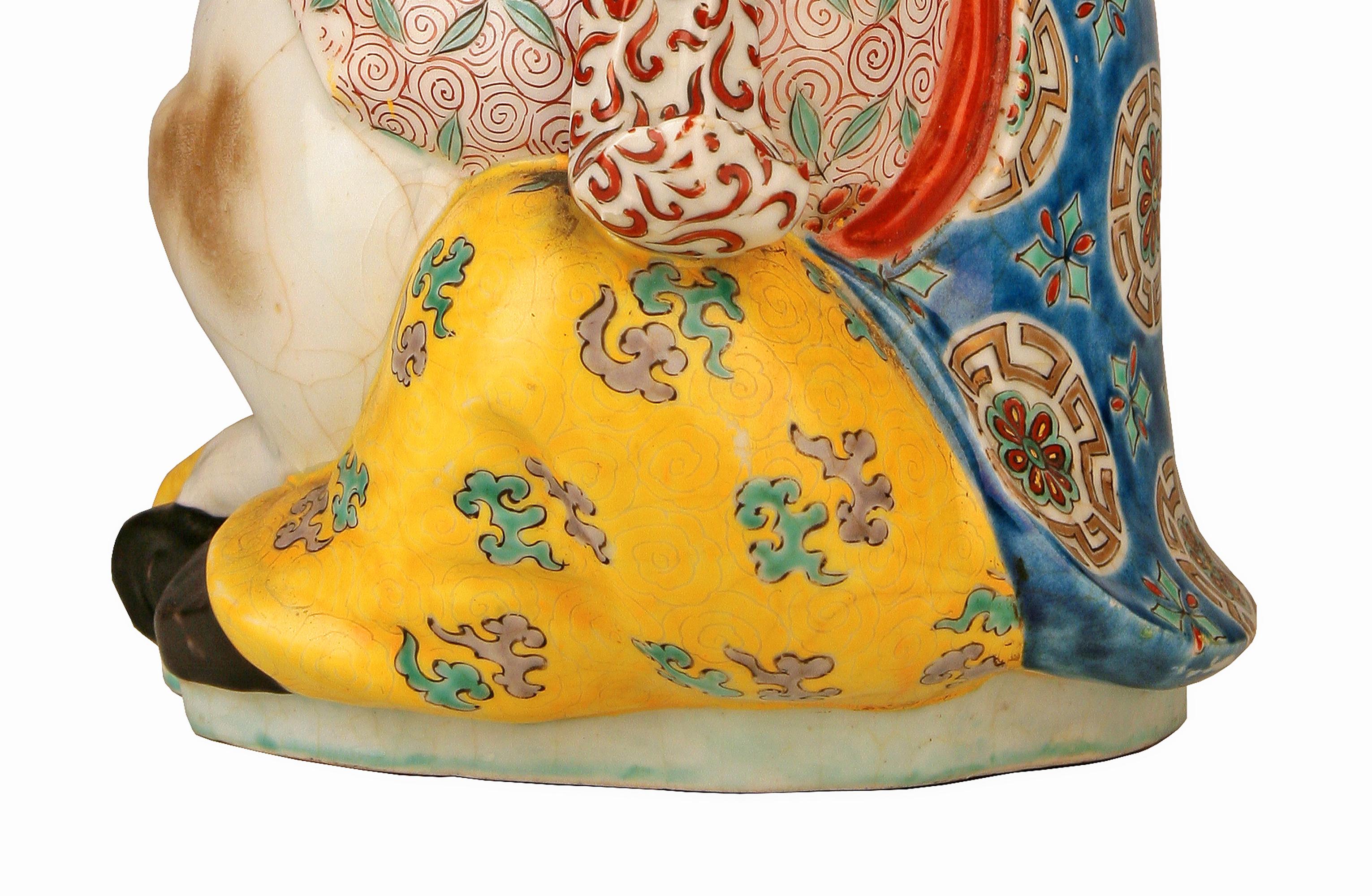 Figurina di uomo e cane in porcellana smaltata e dipinta a mano del XIX secolo/dinastia Qing in vendita 2