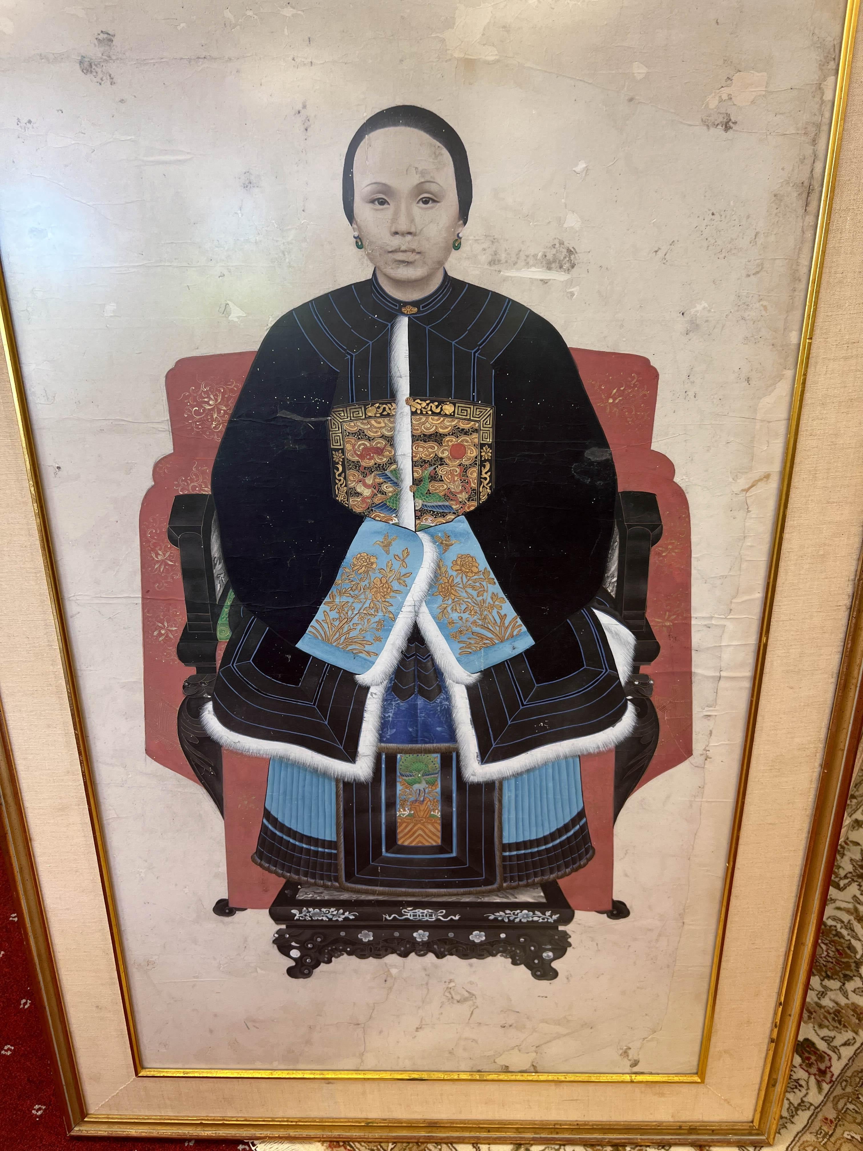 Portrait d'ancêtre de la dynastie Qing du 19e siècle  Abîmé - En vente à Palm Beach Gardens, FL