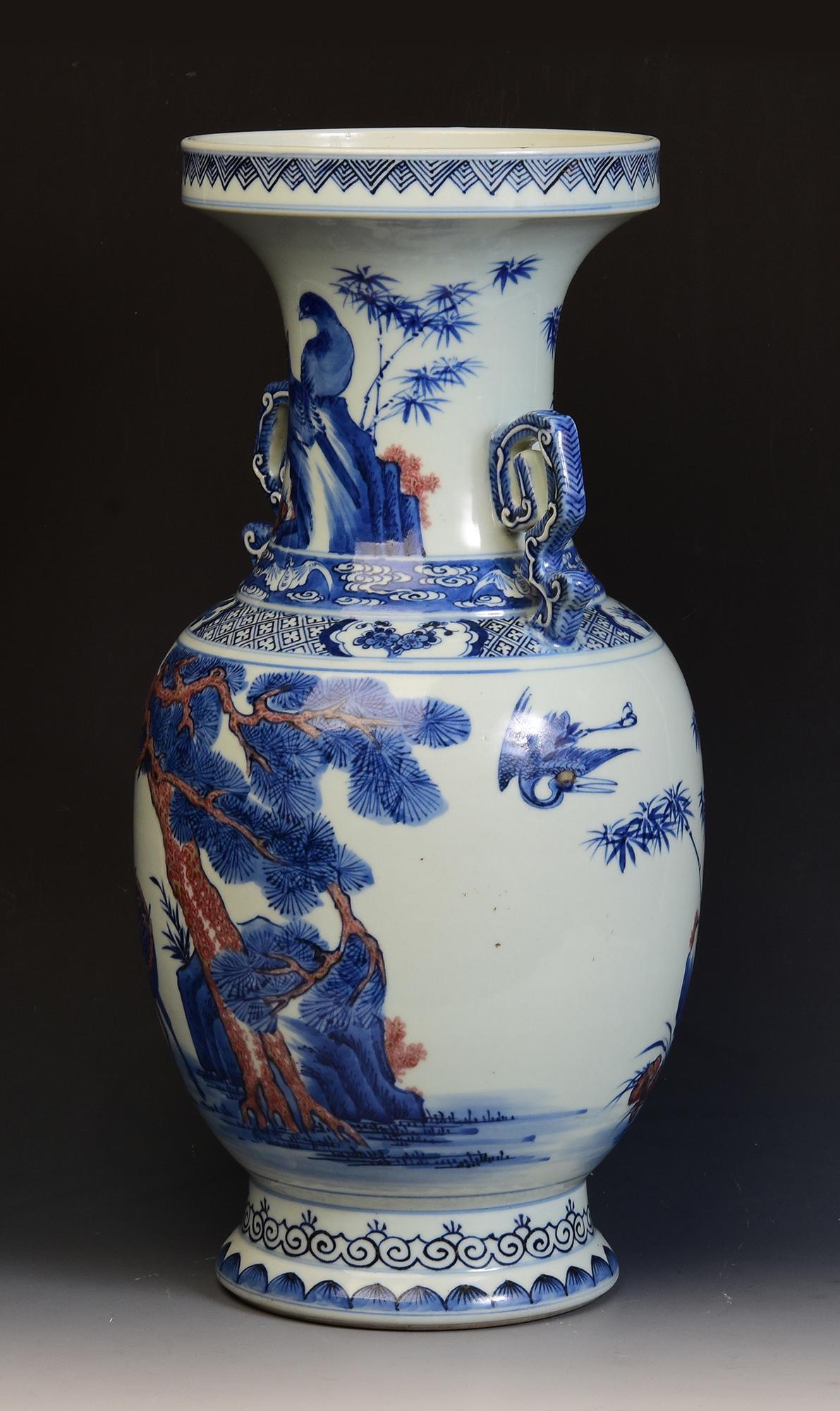 19th Century, Qing Dynasty, Antique Chinese Porcelain Vase For Sale 6