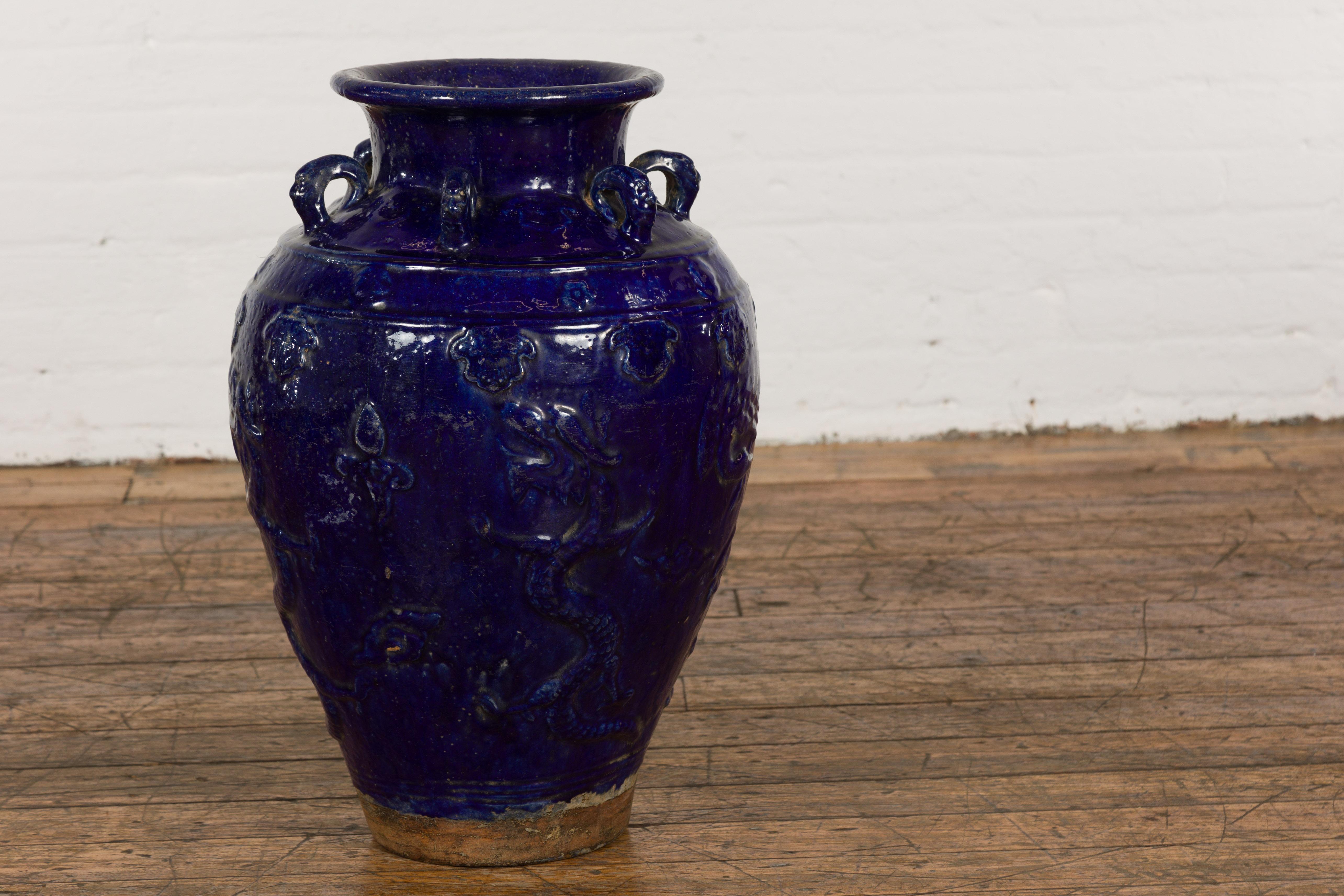 19th Century Qing Dynasty Chinese Cobalt Blue Martaban Jar with Dragon Motif For Sale 7