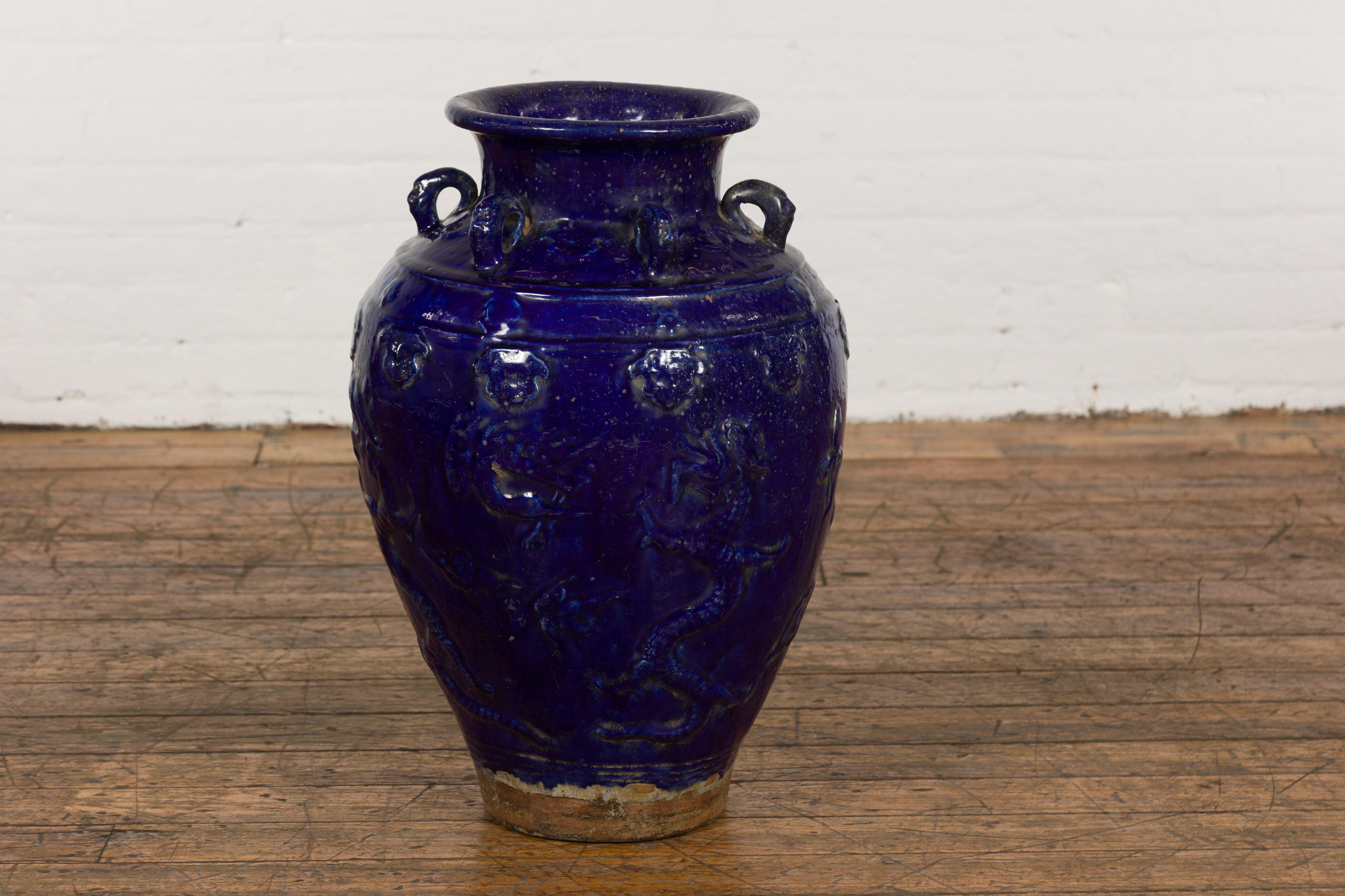 19th Century Qing Dynasty Chinese Cobalt Blue Martaban Jar with Dragon Motif For Sale 10