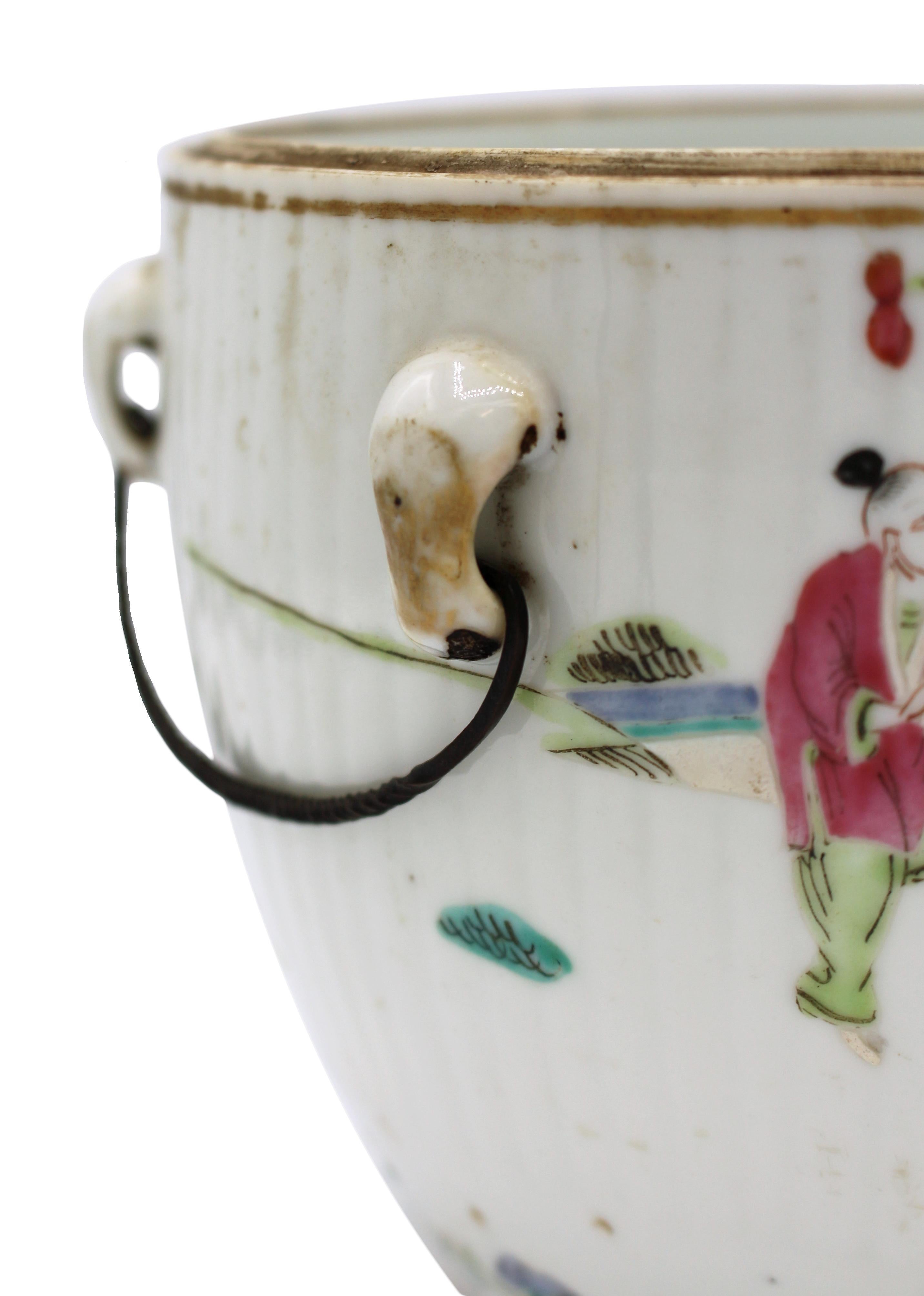 19th Century Qing Dynasty Covered Porcelain Jar 2
