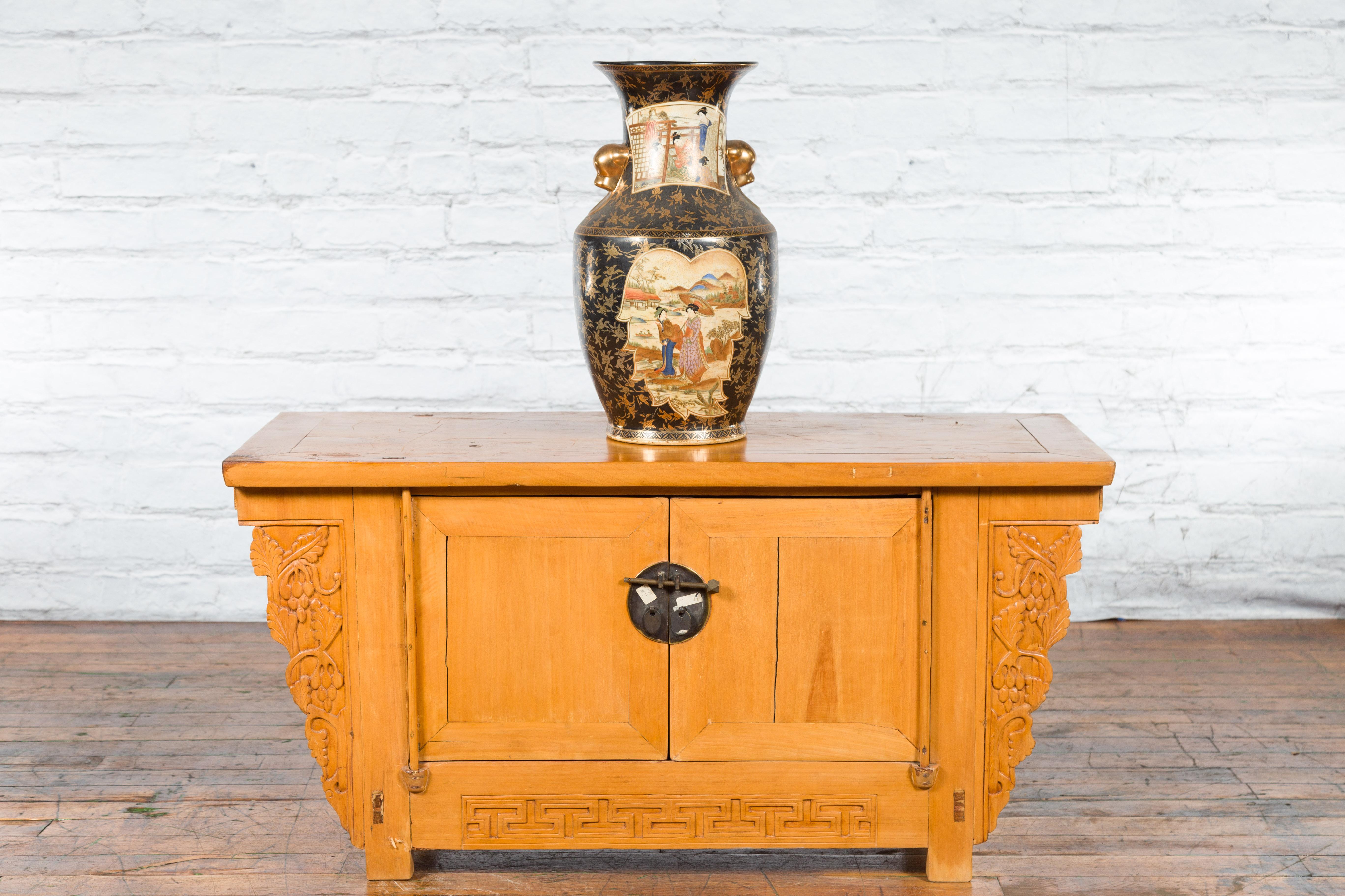 19th Century Qing Dynasty Period Chinese Elm Wood Carved Butterfly Sideboard In Good Condition For Sale In Yonkers, NY