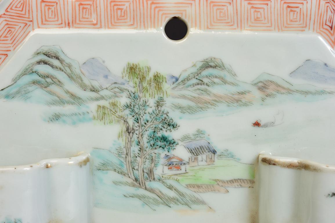 Hand-Painted 19th Century, Qing Dynasty, Rare Antique Chinese Porcelain Letter Holder For Sale