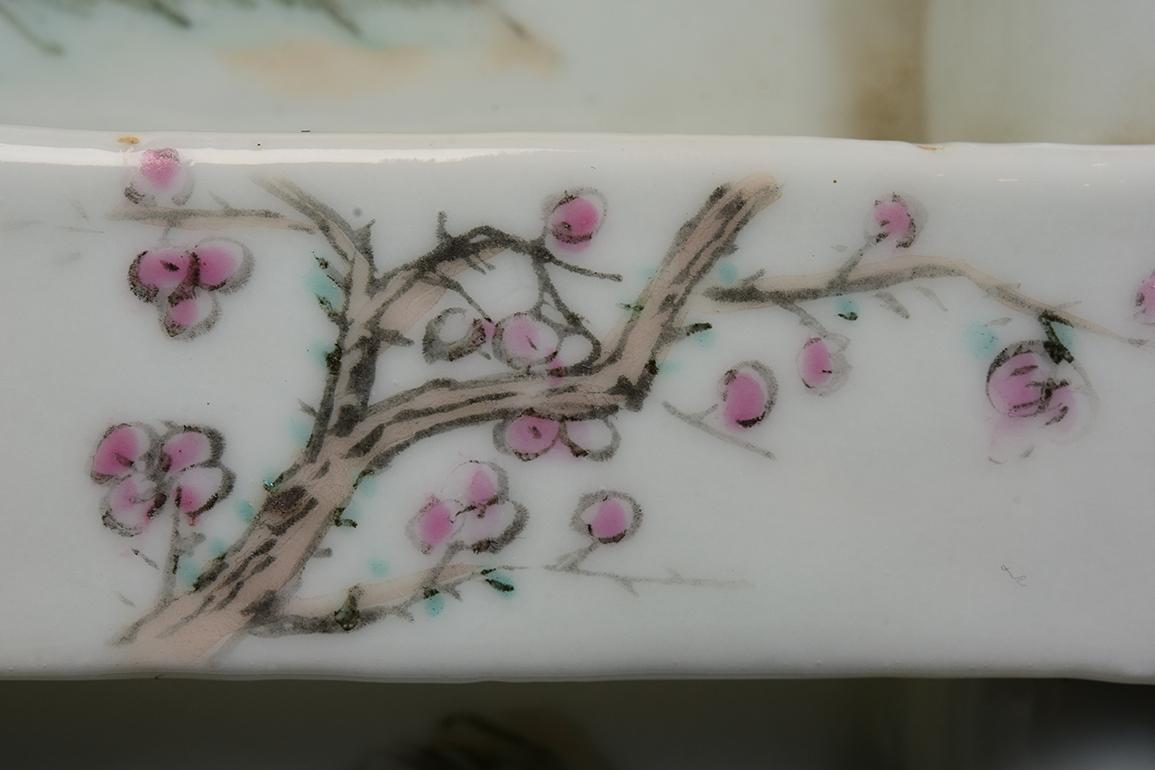 19th Century, Qing Dynasty, Rare Antique Chinese Porcelain Letter Holder For Sale 3