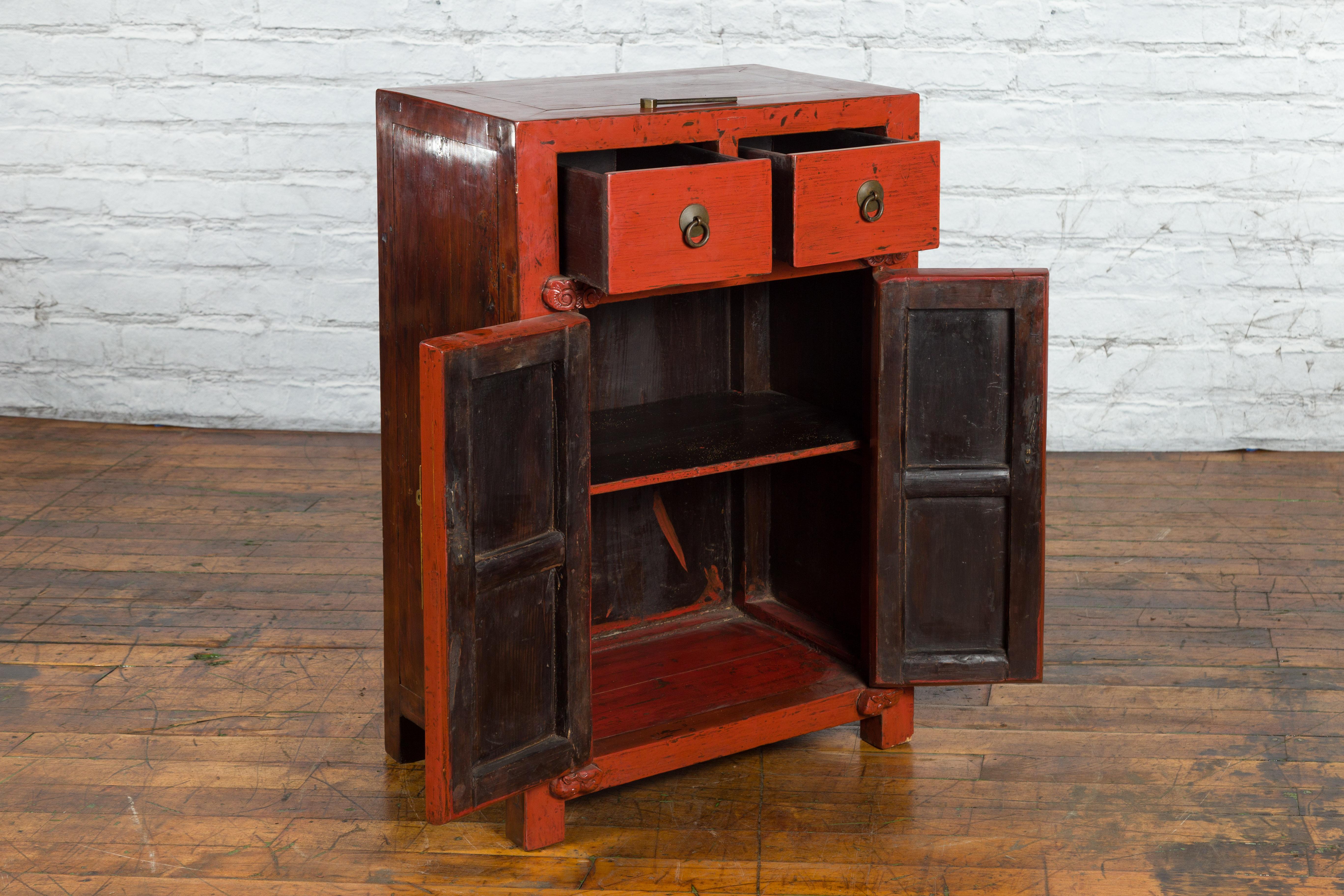 19th Century Qing Dynasty Red Lacquer Small Cabinet with Doors and Drawers In Good Condition For Sale In Yonkers, NY